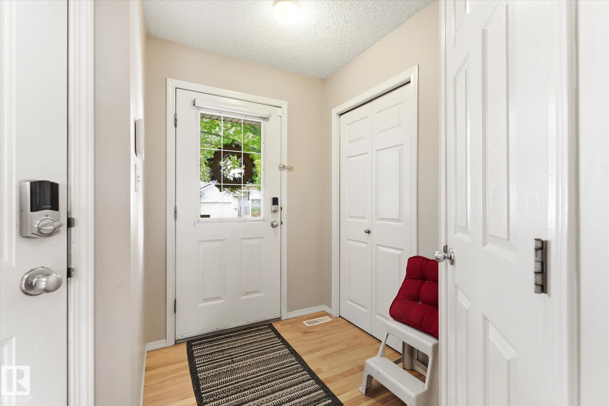 37 - 4020 21 Street NW, Larkspur, Edmonton
