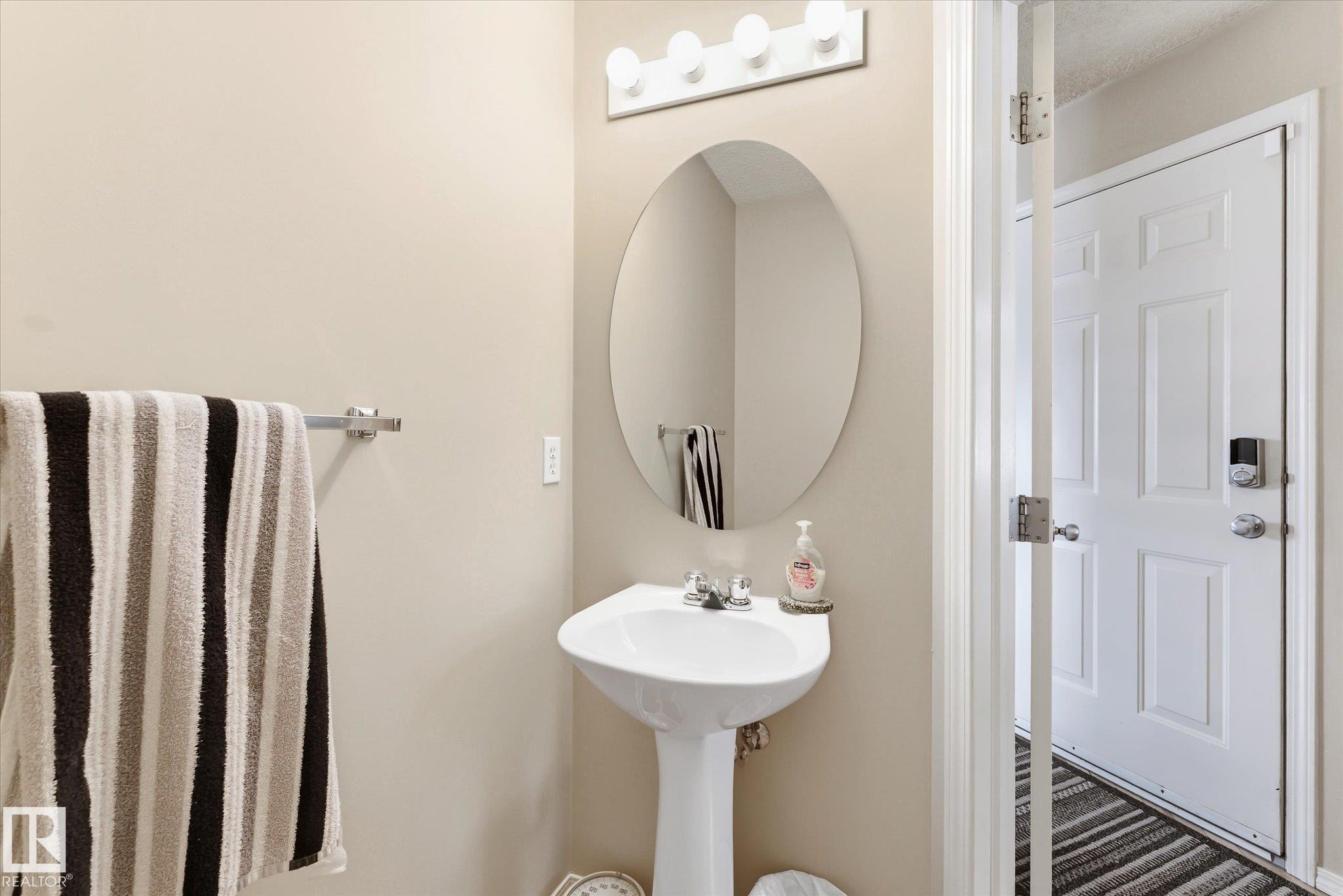 37 - 4020 21 Street NW, Larkspur, Edmonton