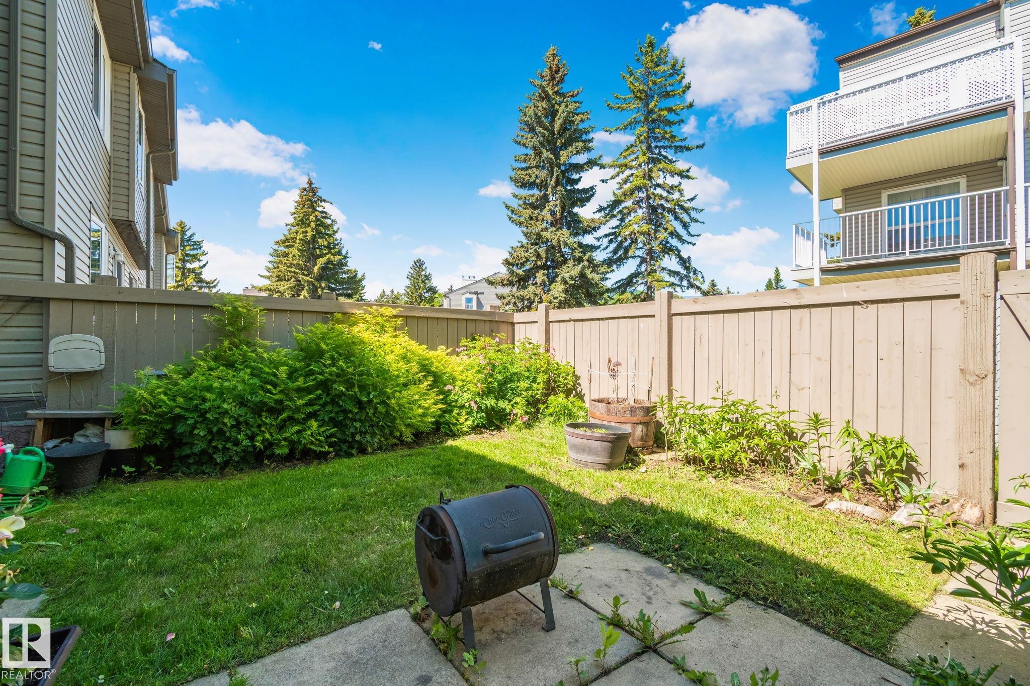 Photo 17 at 41 Akinsdale, Akinsdale, St. Albert