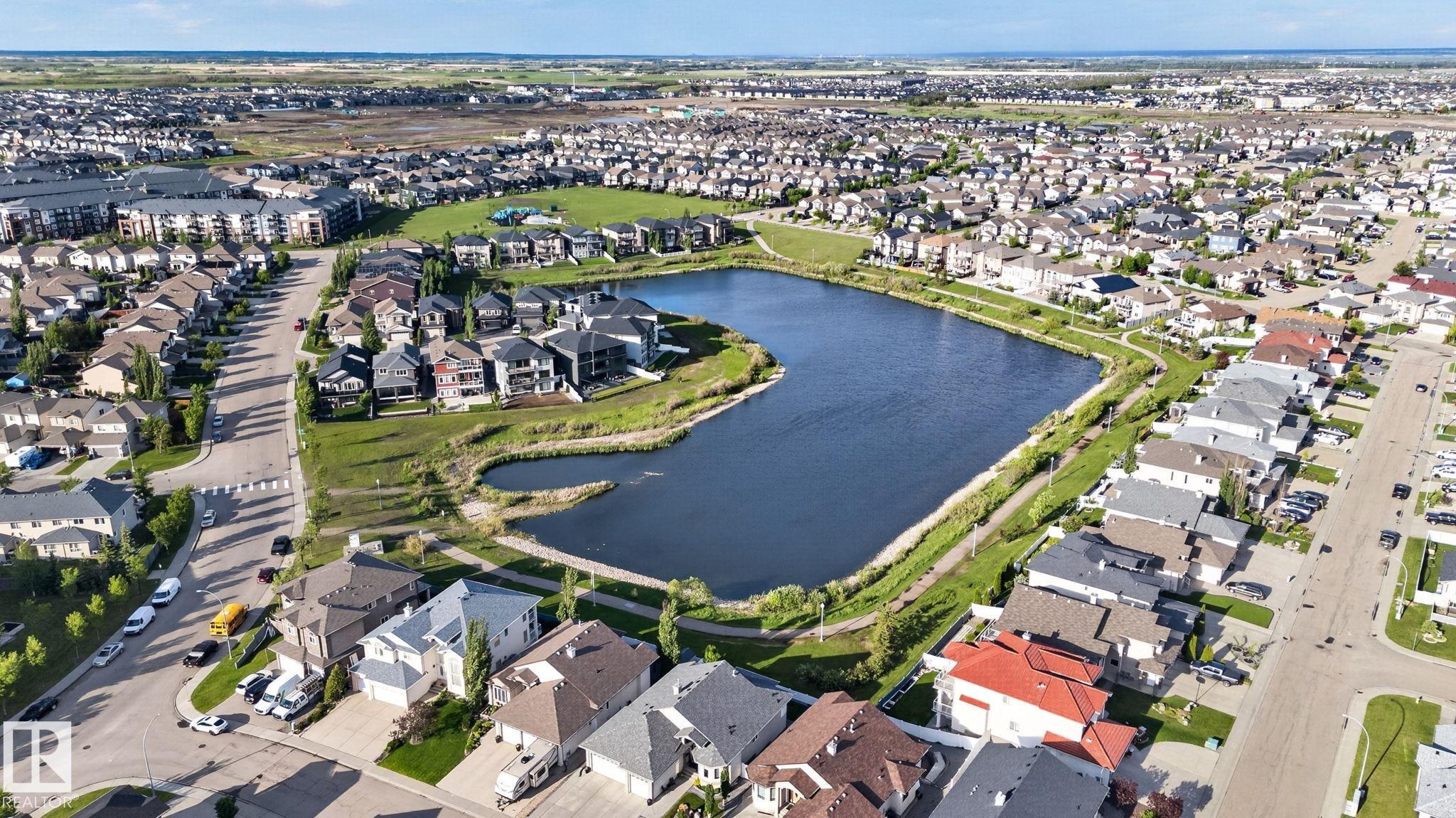 30 - 6075 Schonsee Way NW, Schonsee, Edmonton
