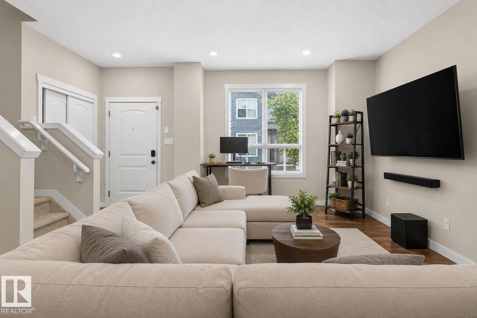 Photo 6 at 30 - 6075 Schonsee Way NW, Schonsee, Edmonton