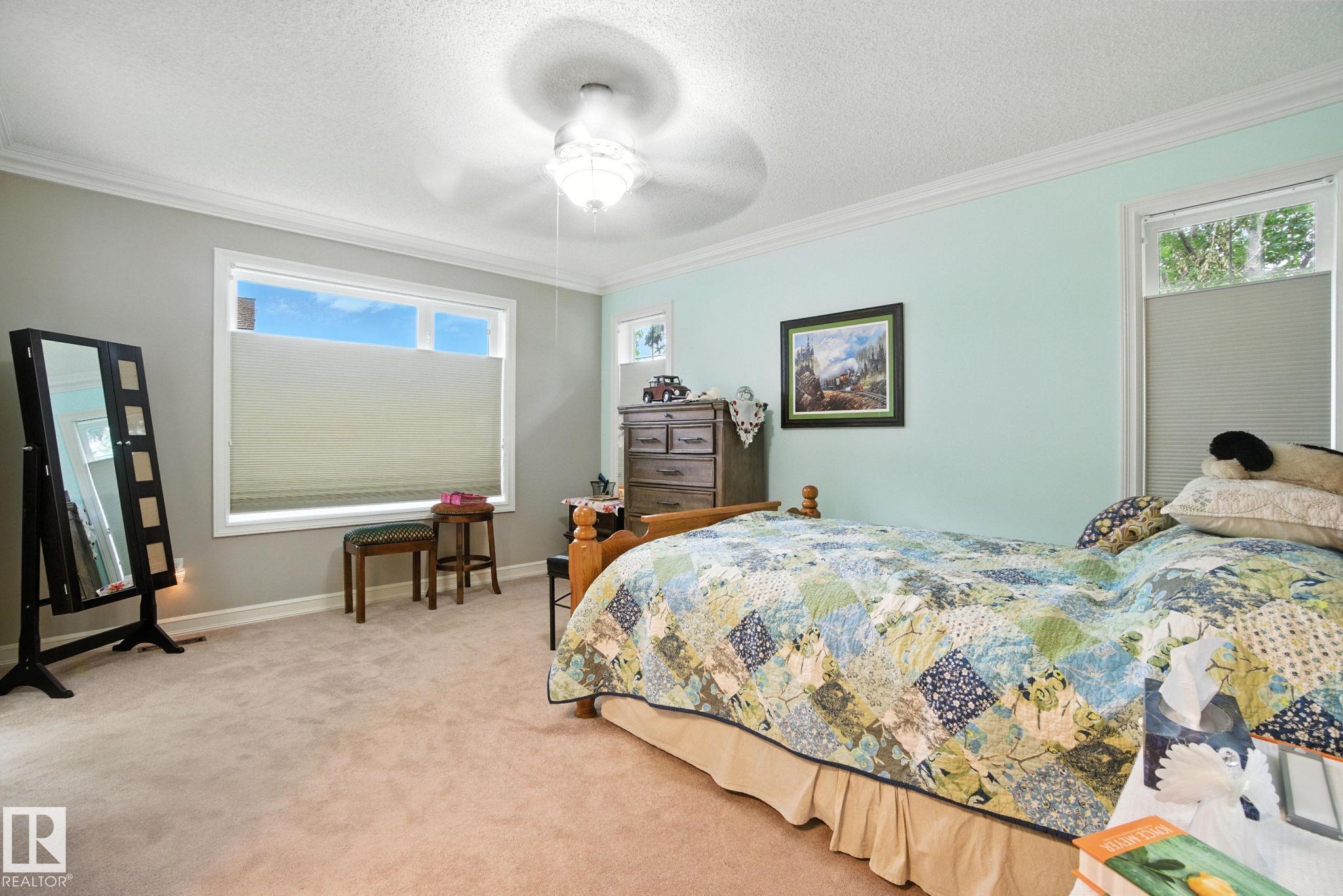 Photo 19 at 11604 15 Avenue NW, Twin Brooks, Edmonton