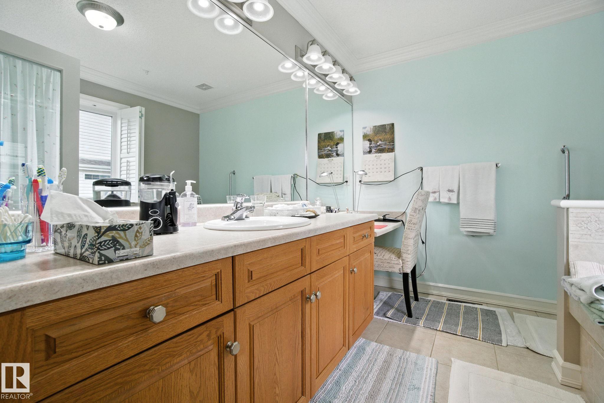 Photo 22 at 11604 15 Avenue NW, Twin Brooks, Edmonton