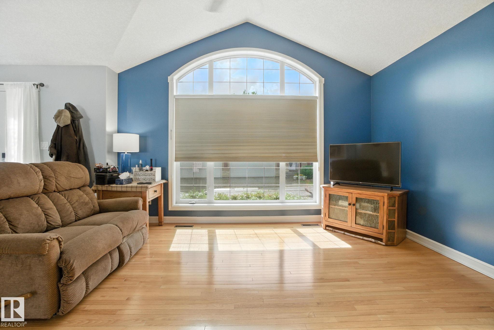 Photo 6 at 11604 15 Avenue NW, Twin Brooks, Edmonton