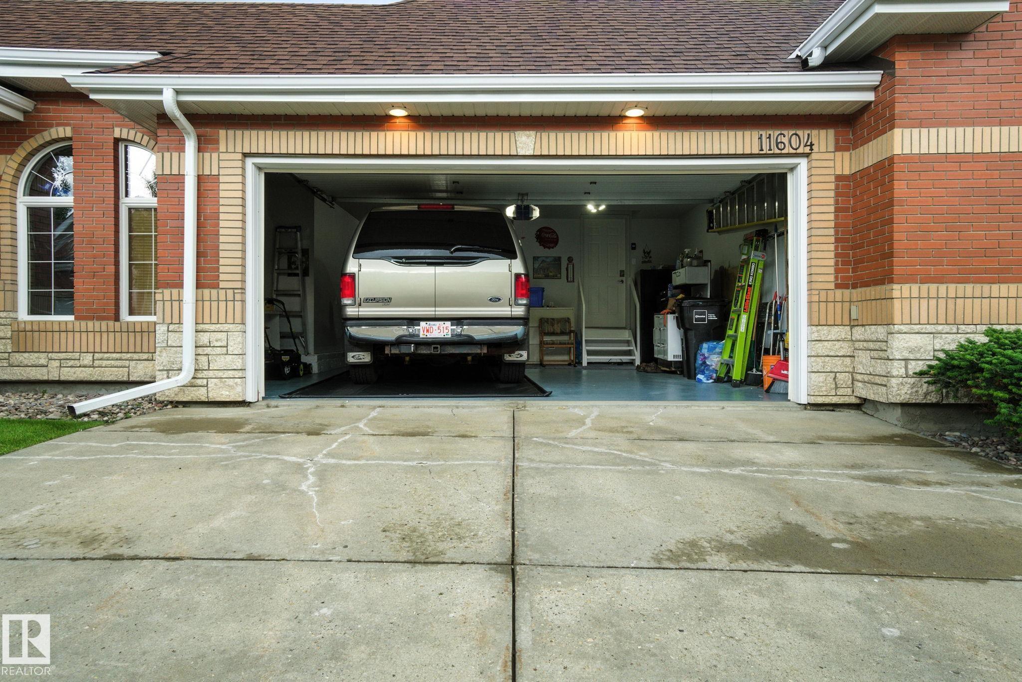 Photo 52 at 11604 15 Avenue NW, Twin Brooks, Edmonton