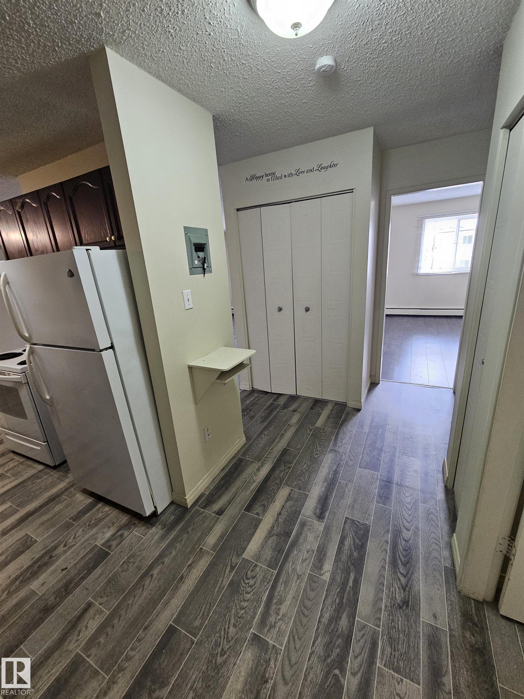 401 - 10615 110 Street NW, Queen Mary Park, Edmonton