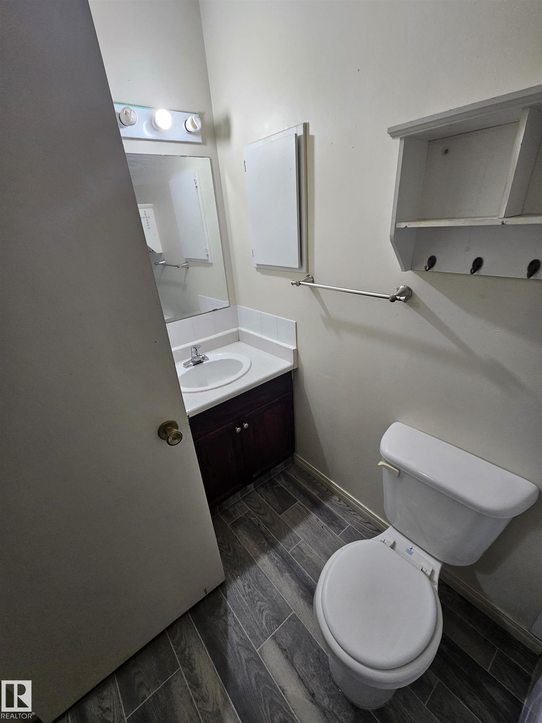 Photo 13 at 401 - 10615 110 Street NW, Queen Mary Park, Edmonton