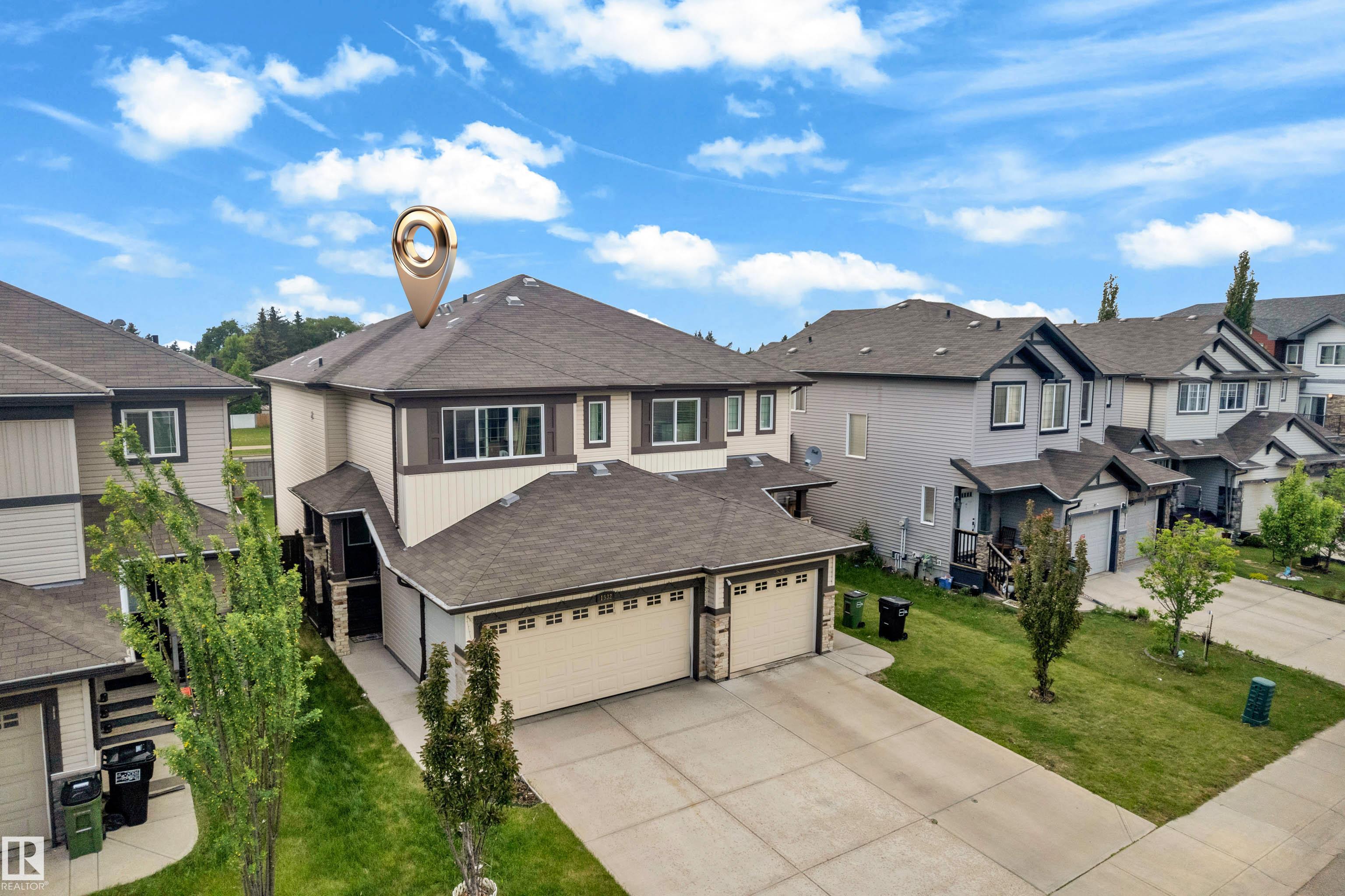 1532 33b Street NW, Laurel, Edmonton