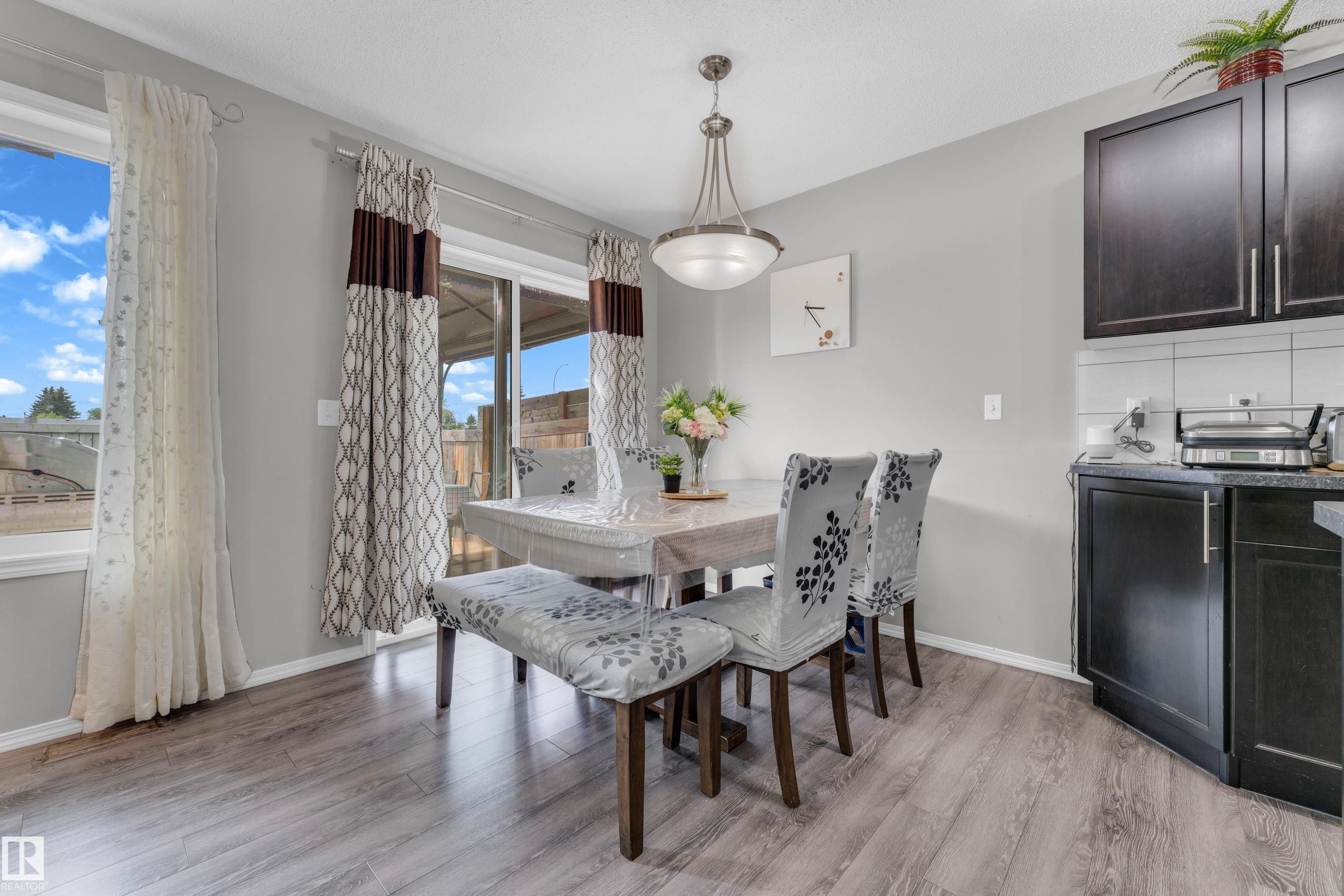 Photo 17 at 1532 33b Street NW, Laurel, Edmonton