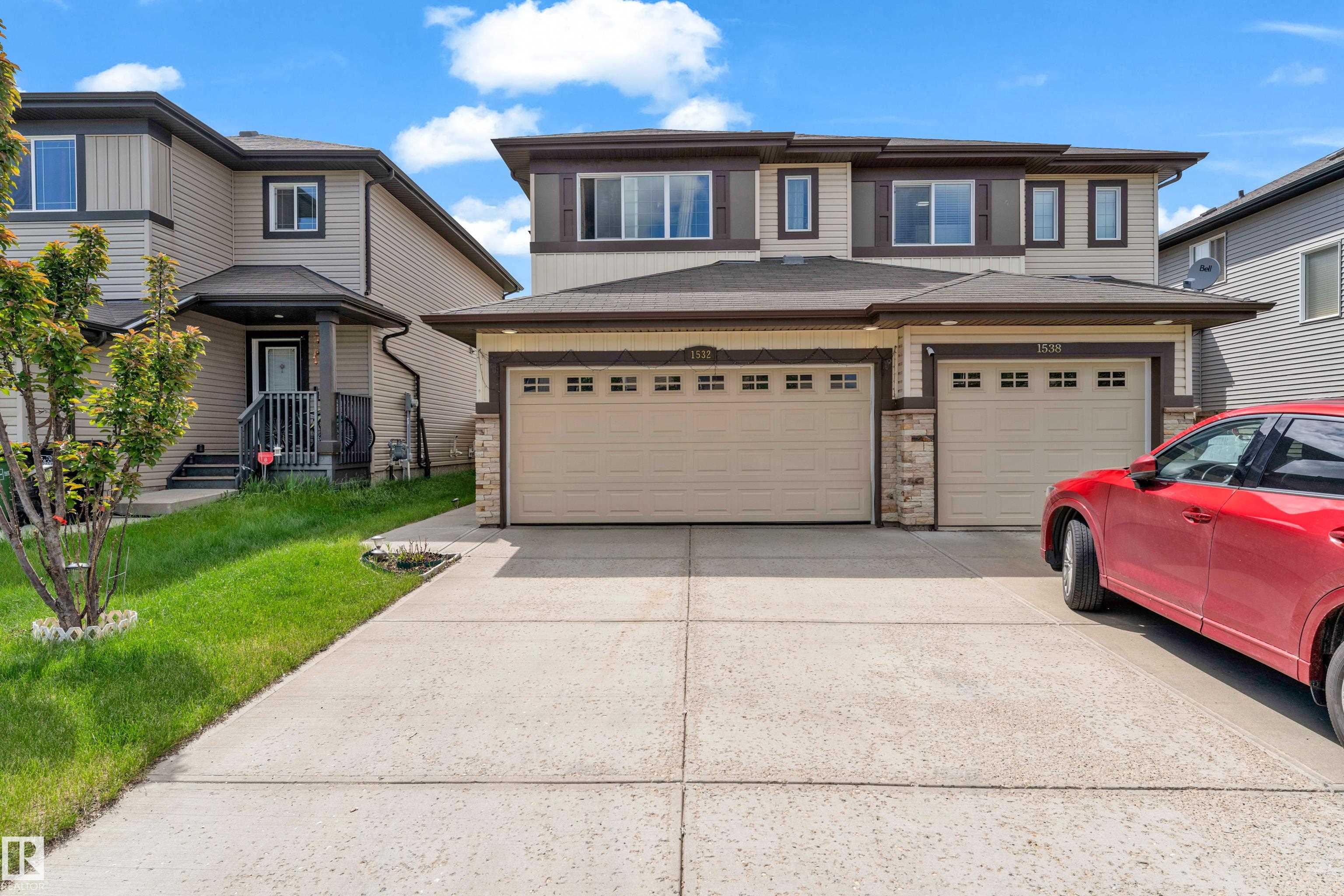 1532 33b Street NW, Laurel, Edmonton