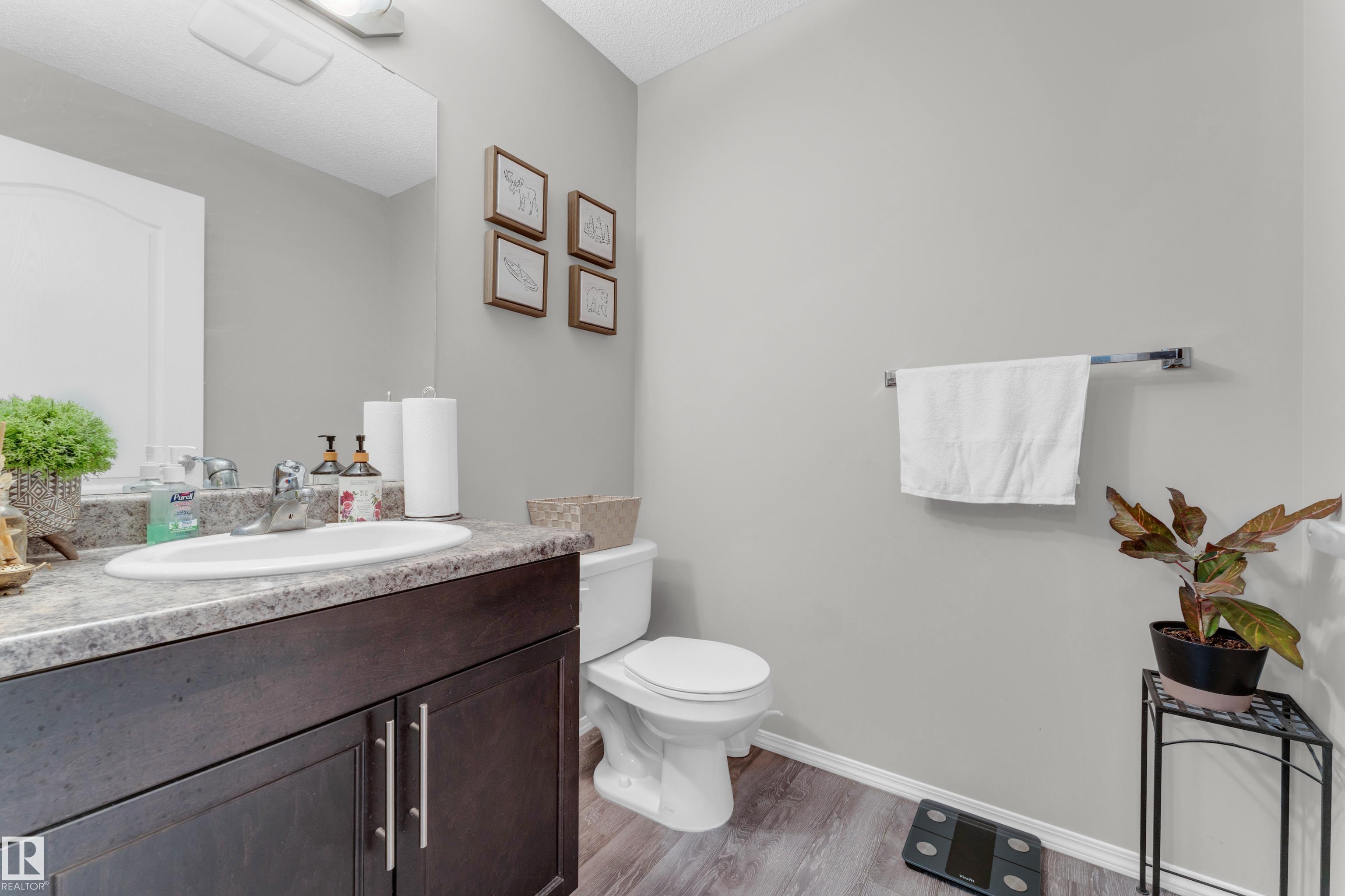 Photo 9 at 1532 33b Street NW, Laurel, Edmonton