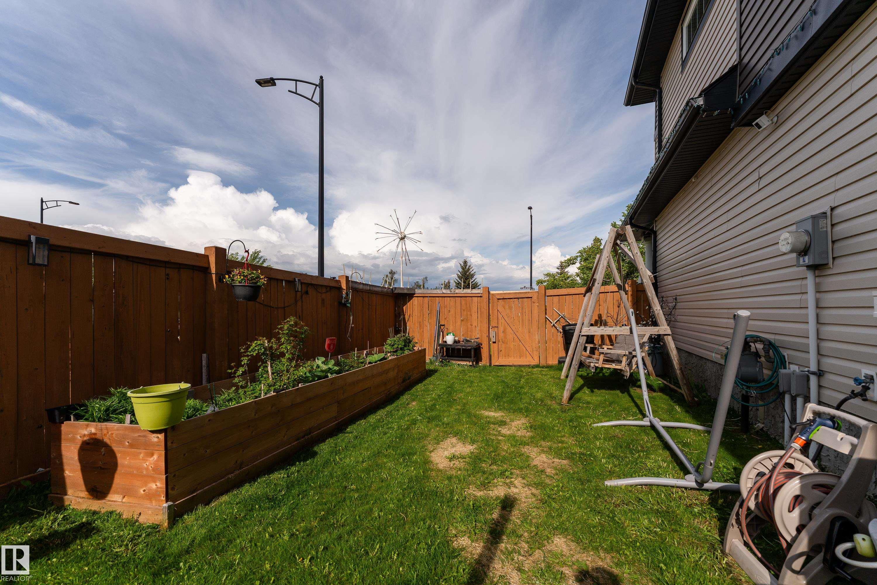 Photo 30 at 152 Cy Becker Boulevard NW, Cy Becker, Edmonton