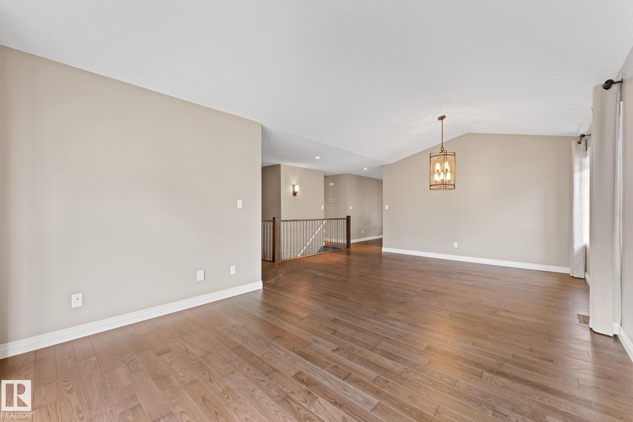 Photo 13 at 963 Youville Drive W NW, Tawa, Edmonton