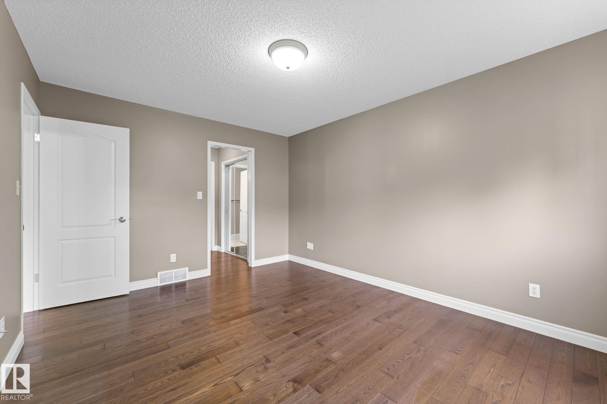 Photo 27 at 963 Youville Drive W NW, Tawa, Edmonton