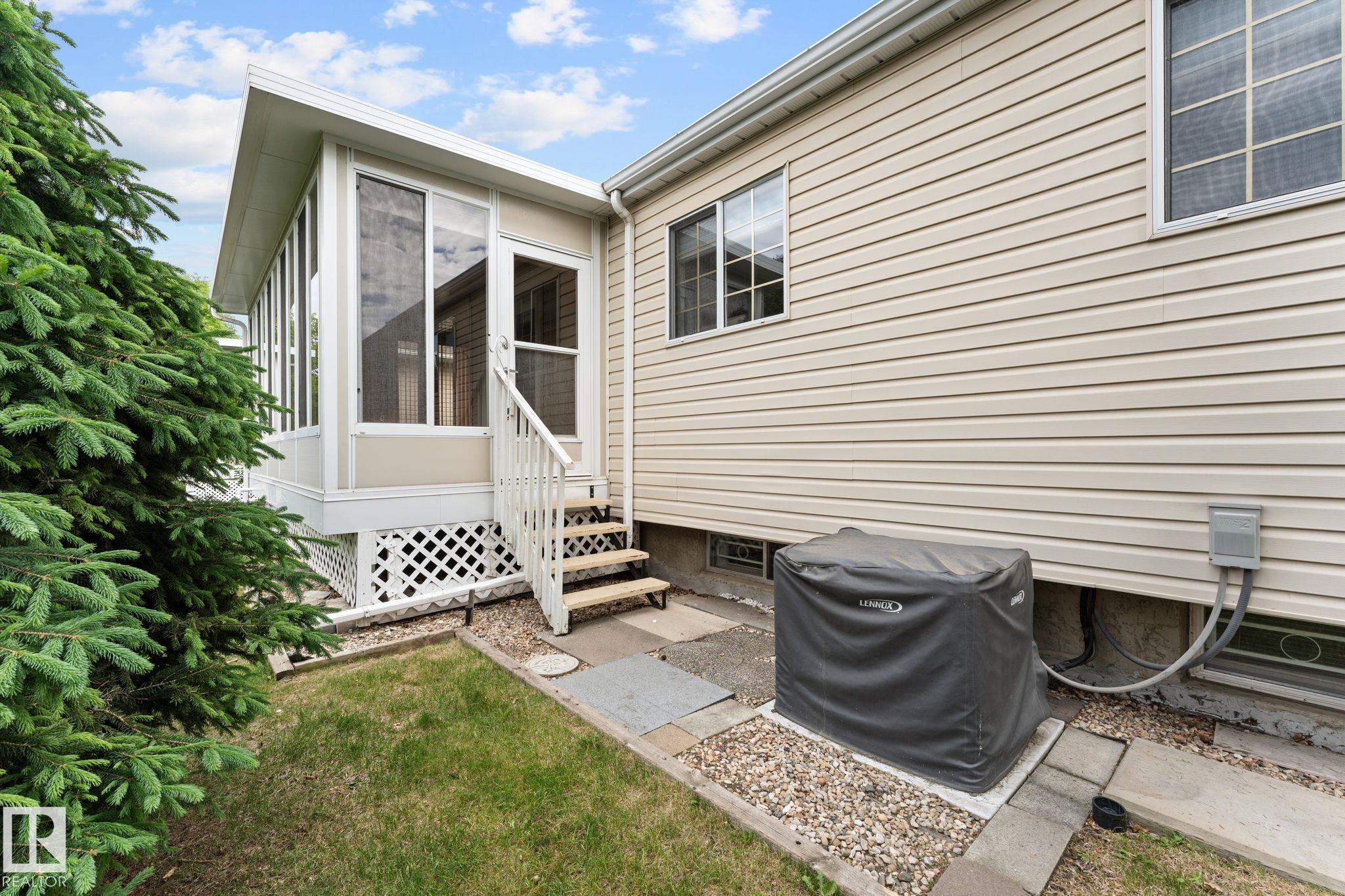 Photo 50 at 963 Youville Drive W NW, Tawa, Edmonton