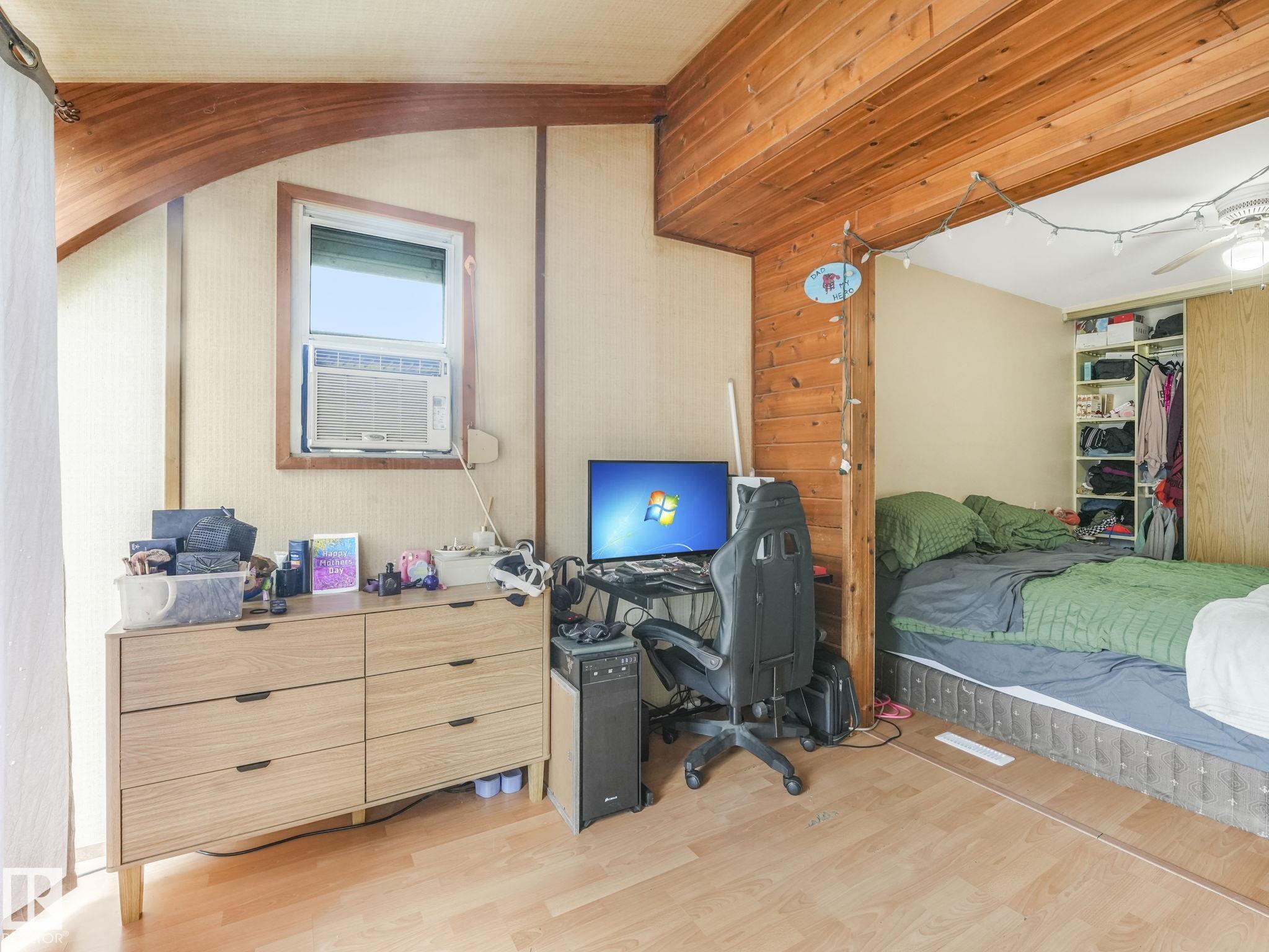 Photo 25 at 13420 108 Street NW, Rosslyn, Edmonton