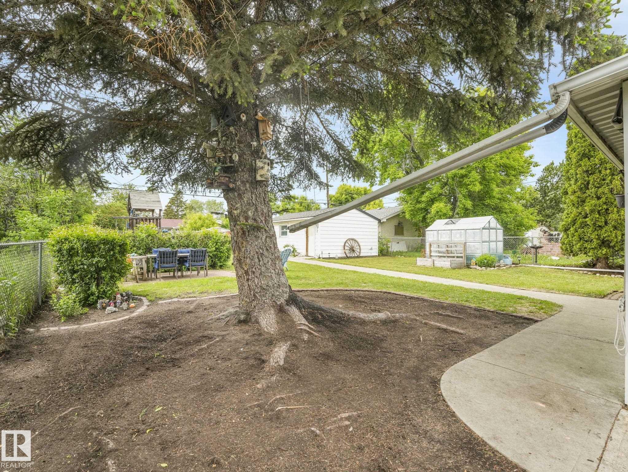 Photo 43 at 13420 108 Street NW, Rosslyn, Edmonton