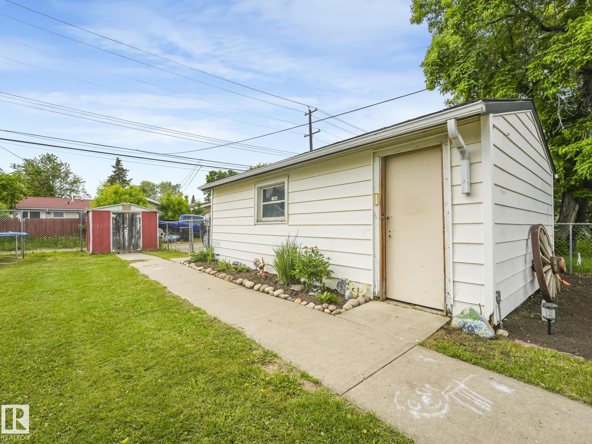 Photo 51 at 13420 108 Street NW, Rosslyn, Edmonton