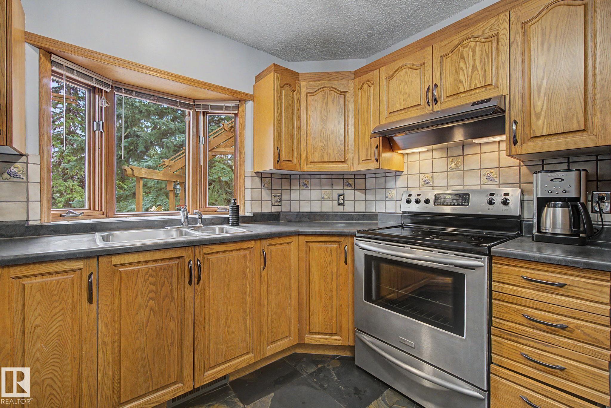 Photo 15 at 1 Fieldstone Drive, Fieldstone, Spruce Grove
