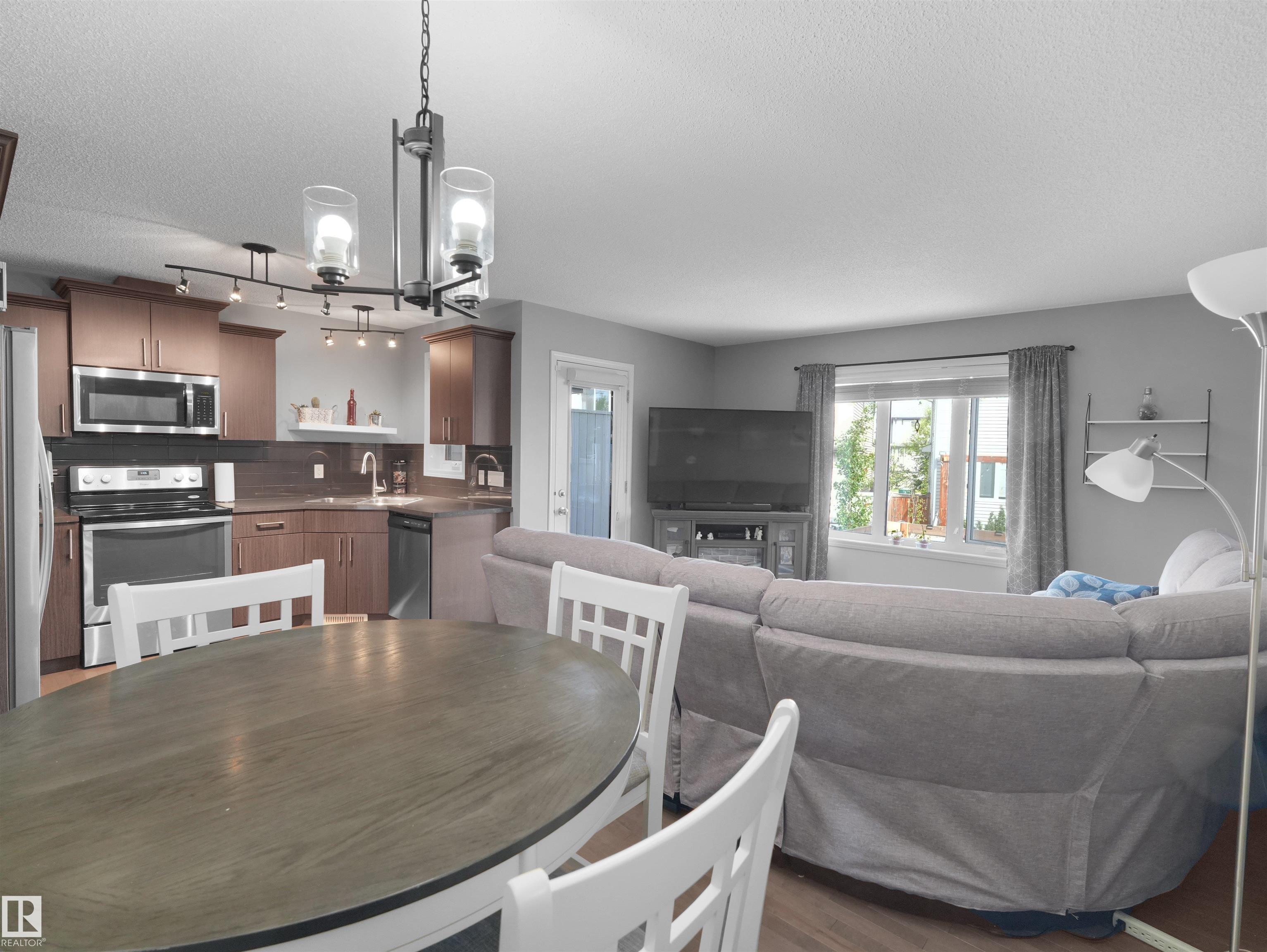 Photo 17 at 18 Aralia Cove, Aspen Glen, Spruce Grove