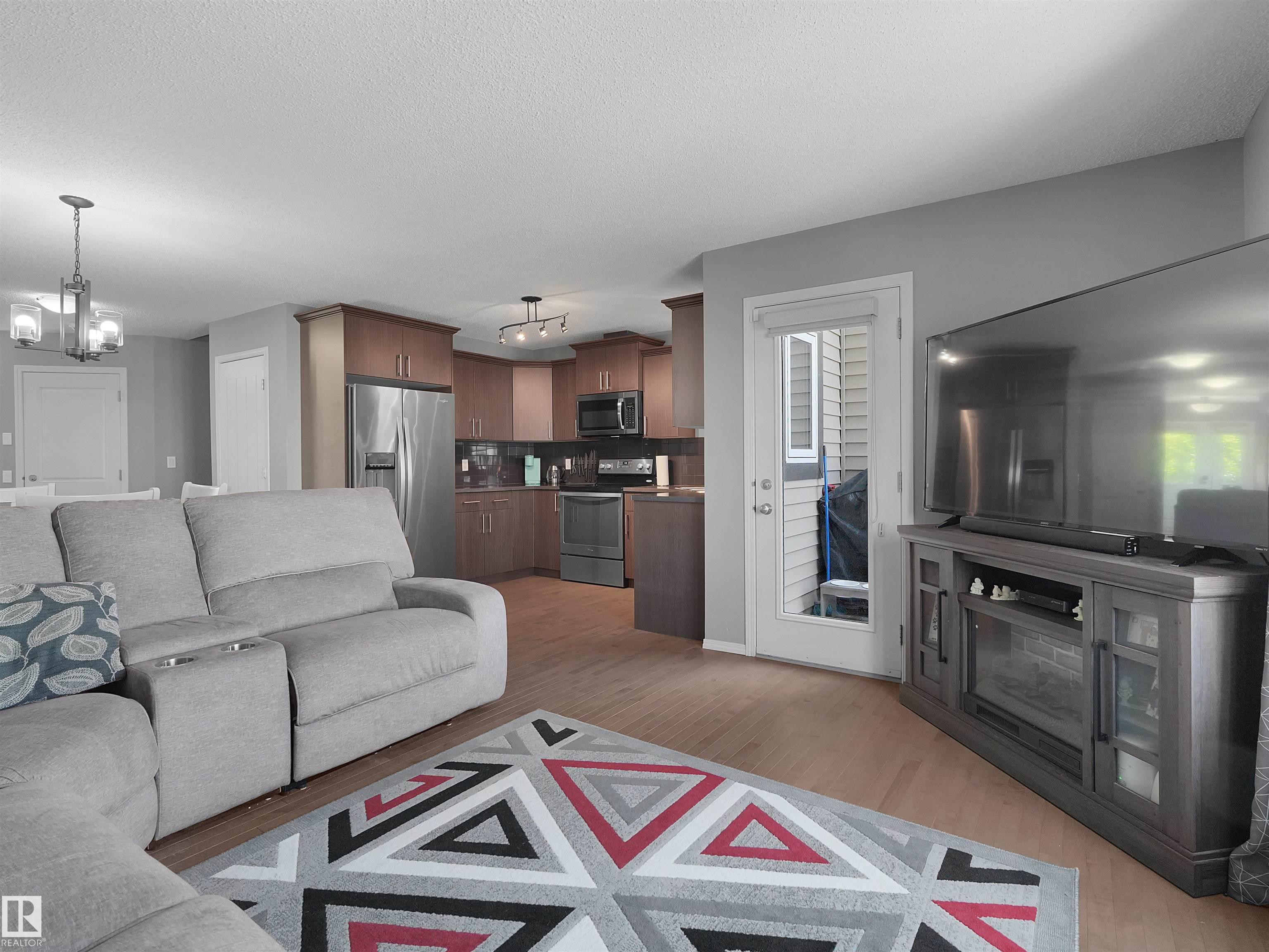 Photo 18 at 18 Aralia Cove, Aspen Glen, Spruce Grove