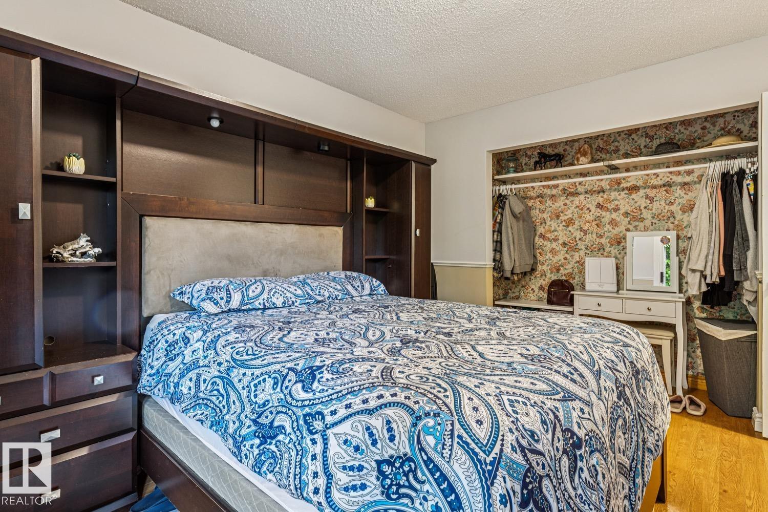 Photo 13 at 3 Gareth Place, Grandin, St. Albert