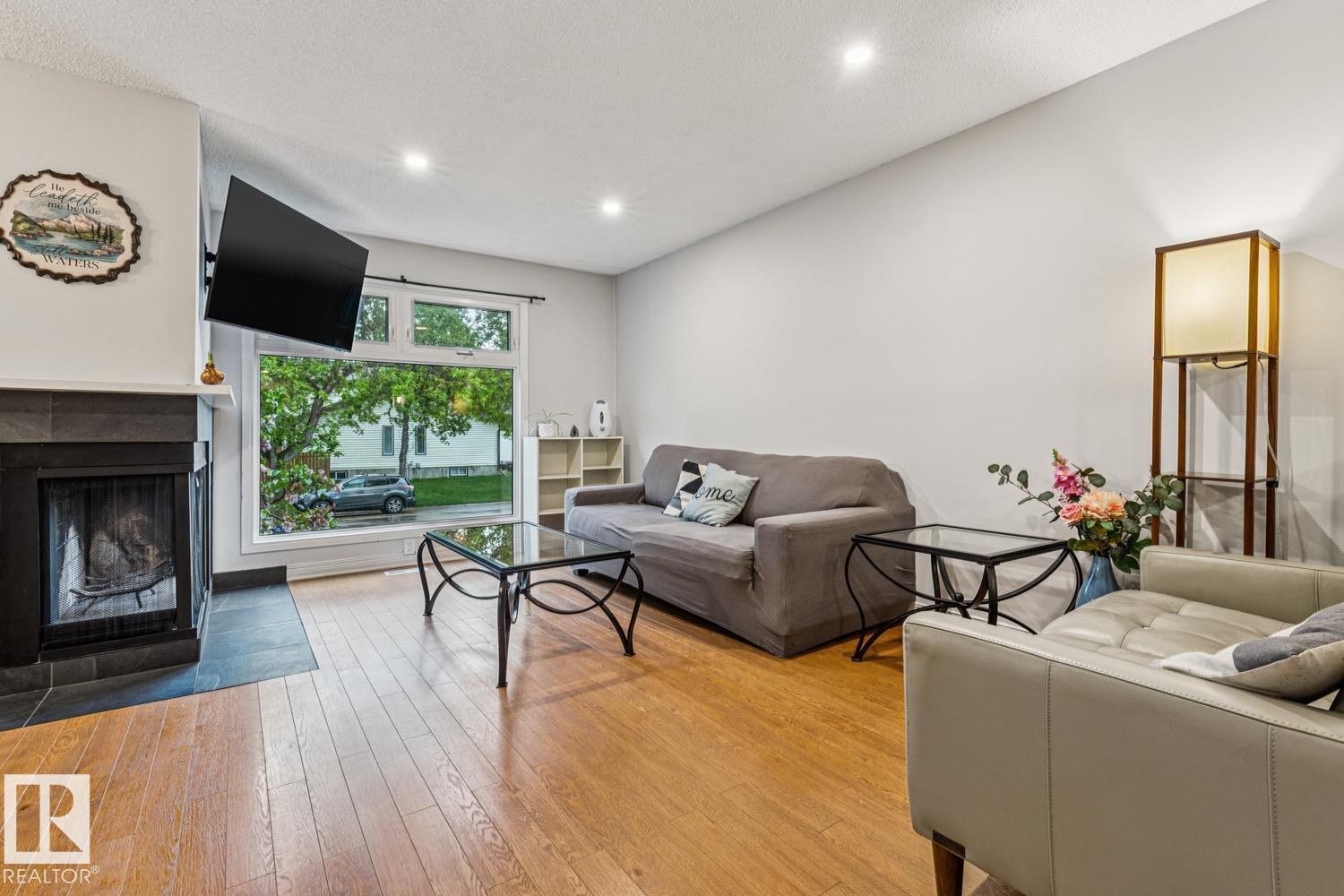 3 Gareth Place, Grandin, St. Albert