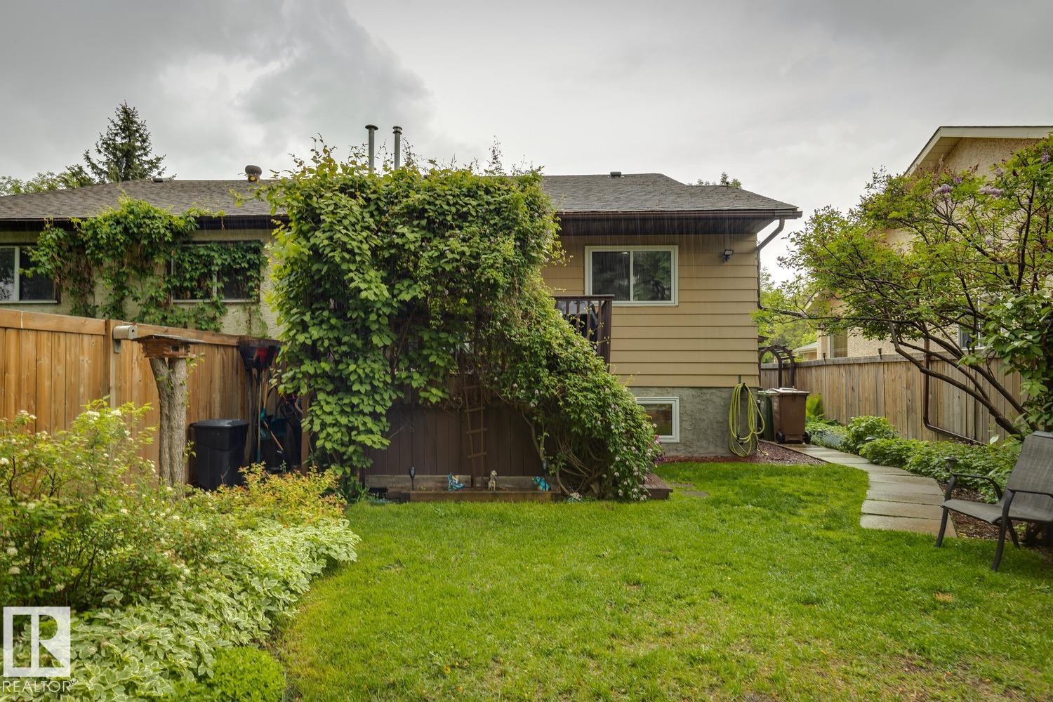 Photo 33 at 3 Gareth Place, Grandin, St. Albert