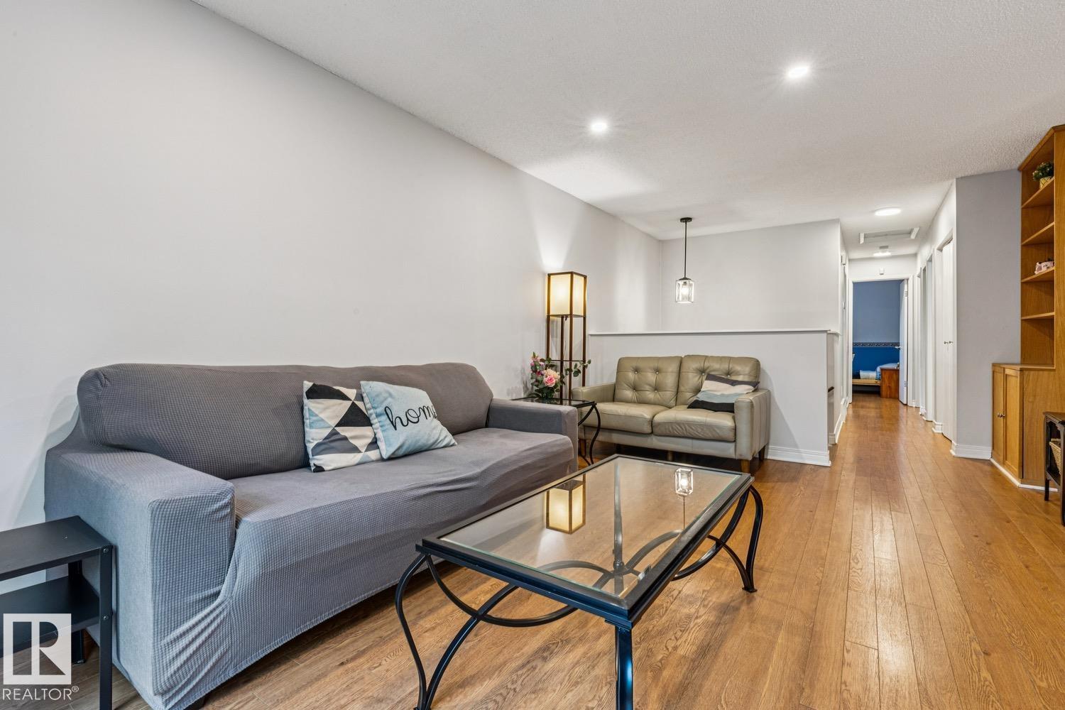 Photo 10 at 3 Gareth Place, Grandin, St. Albert