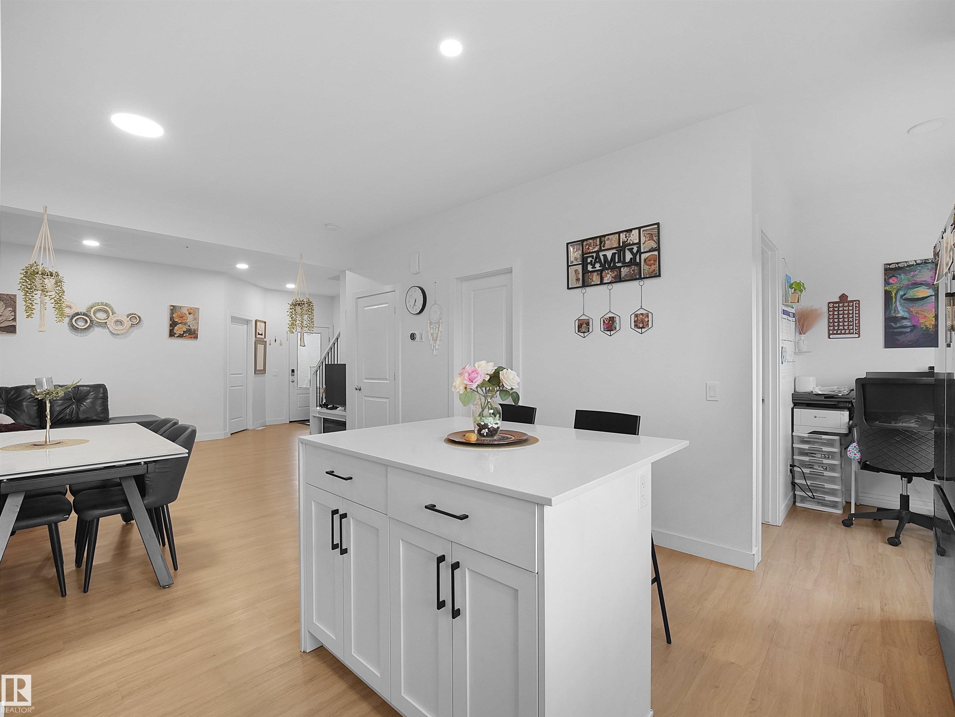 Photo 7 at 19316 29 Avenue NW, The Uplands, Edmonton