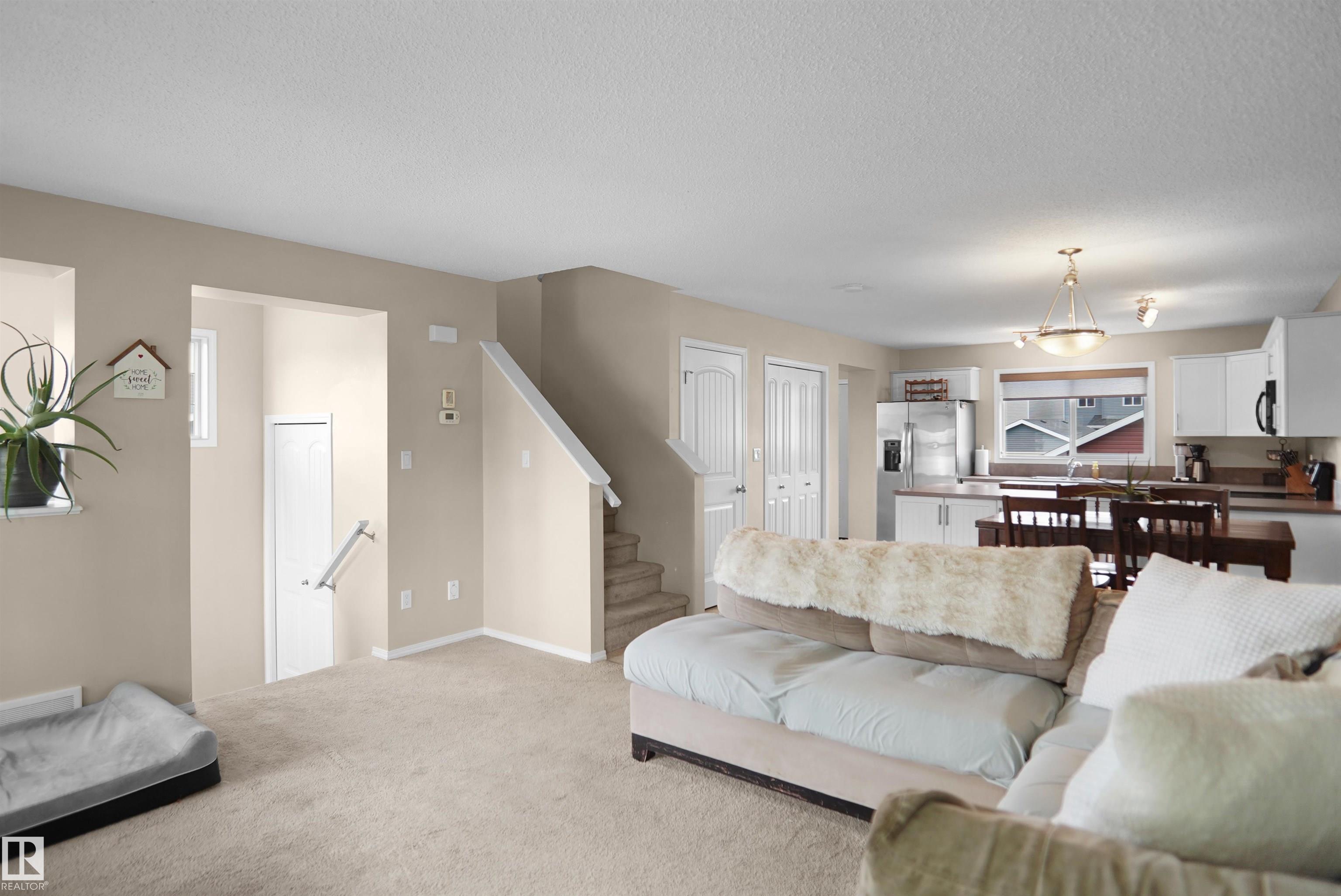Photo 10 at 292 Simmonds Way, Southfork, Leduc