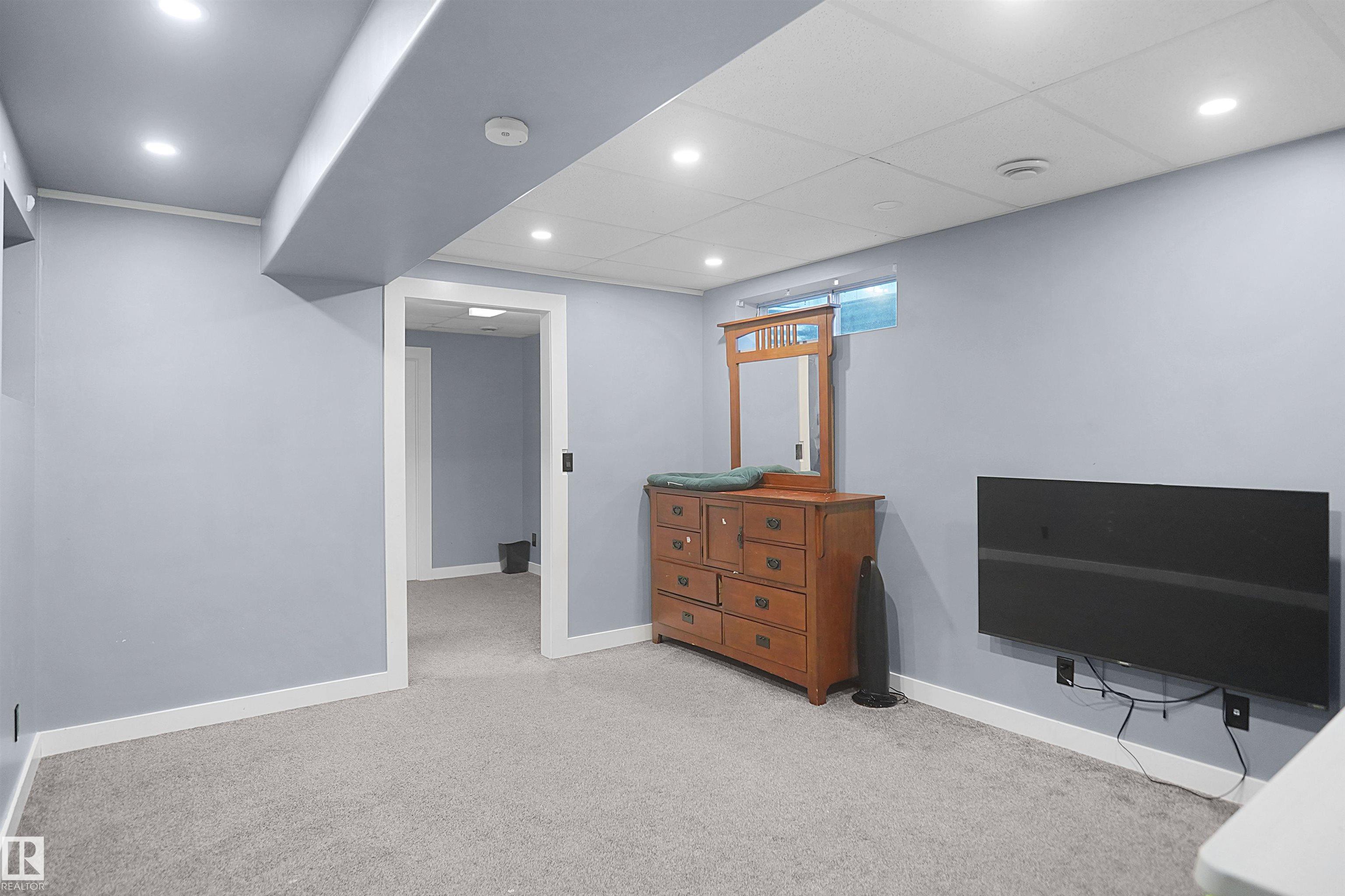 Photo 38 at 15536 70 Street NW, Ozerna, Edmonton