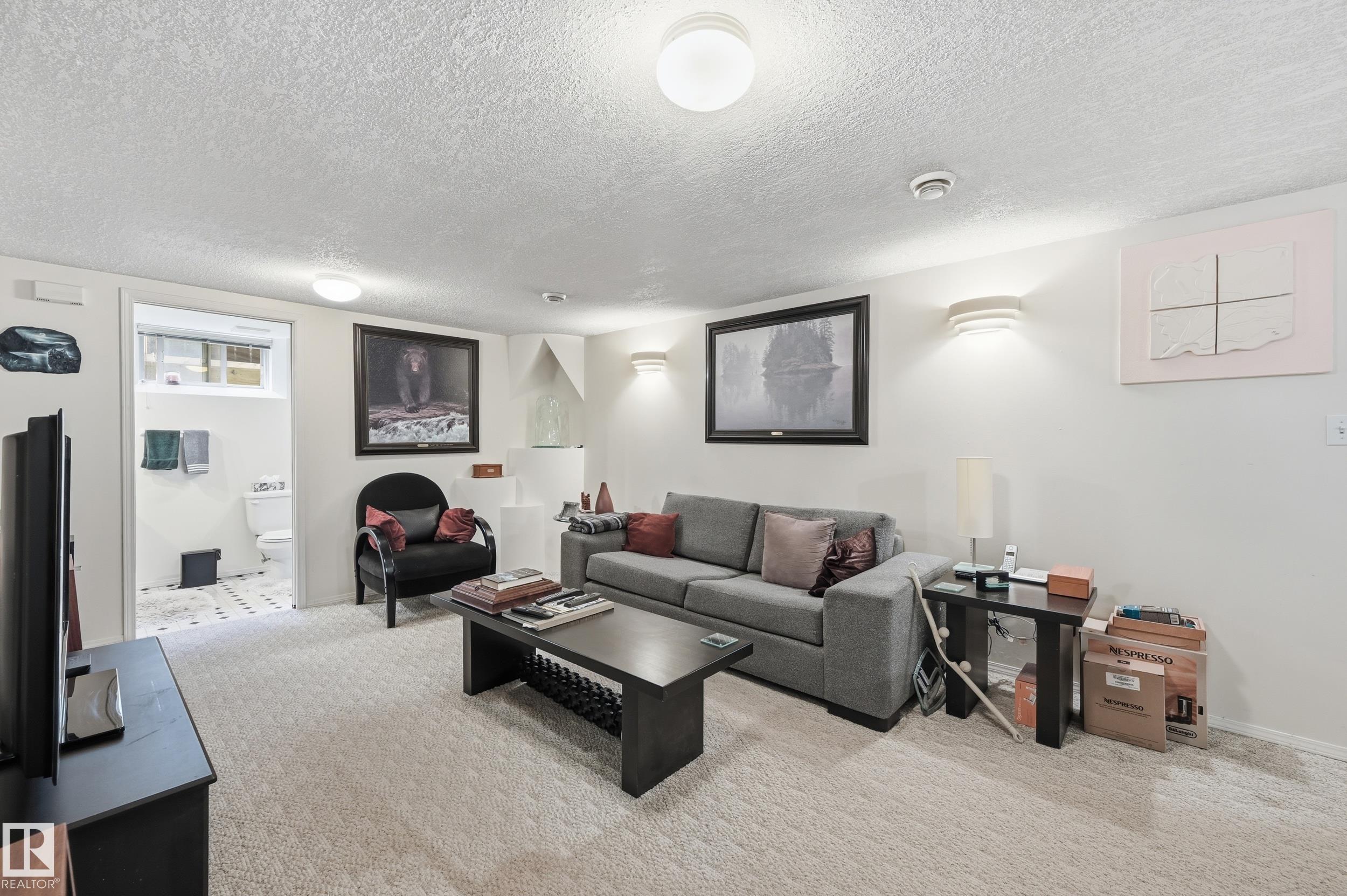 Photo 29 at 10935 127 Street NW, Westmount, Edmonton