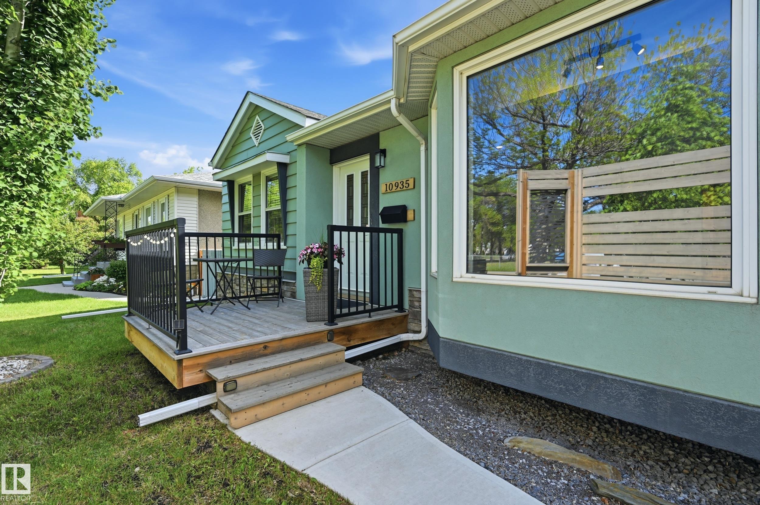 10935 127 Street NW, Westmount, Edmonton