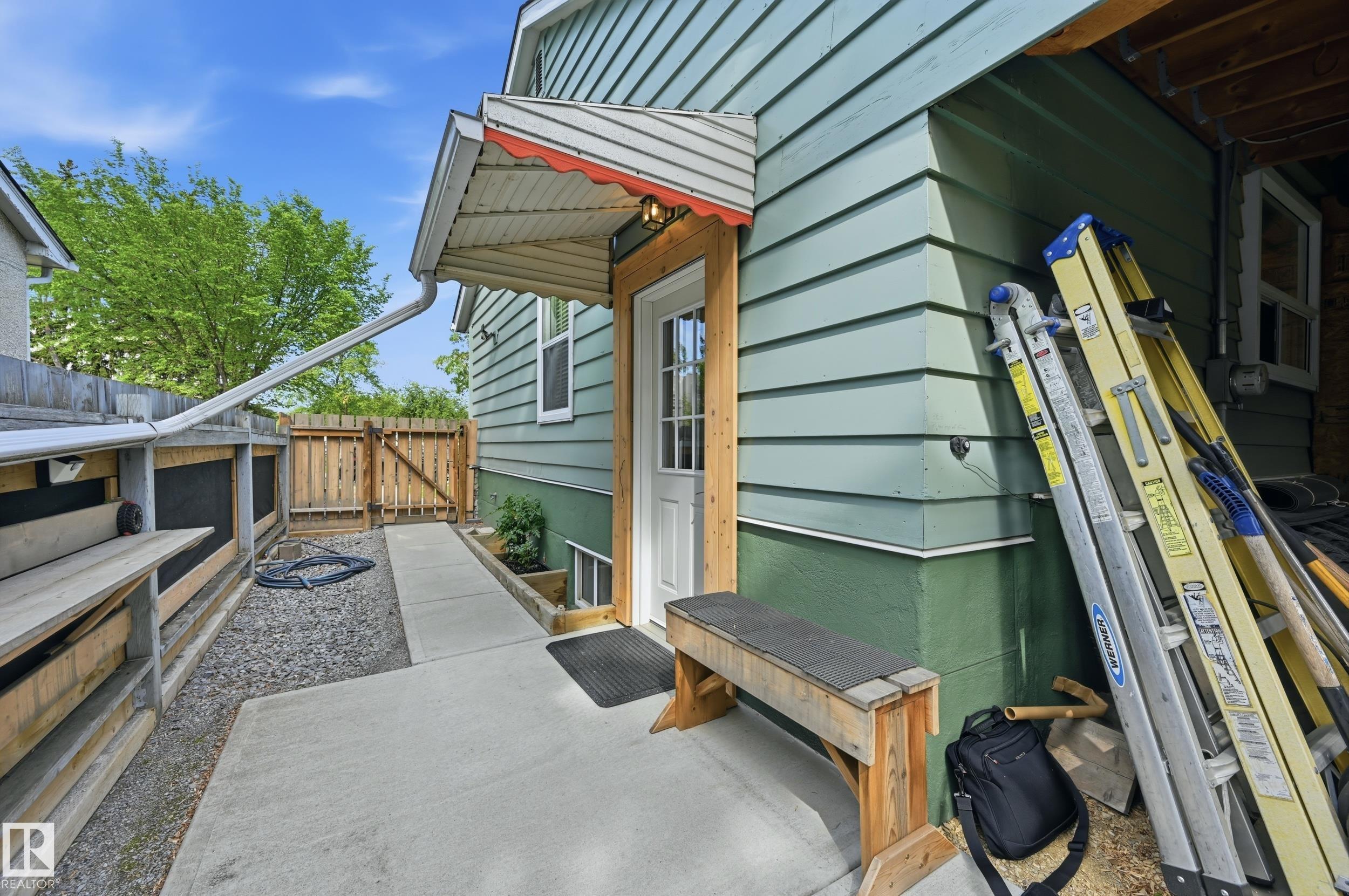 Photo 40 at 10935 127 Street NW, Westmount, Edmonton