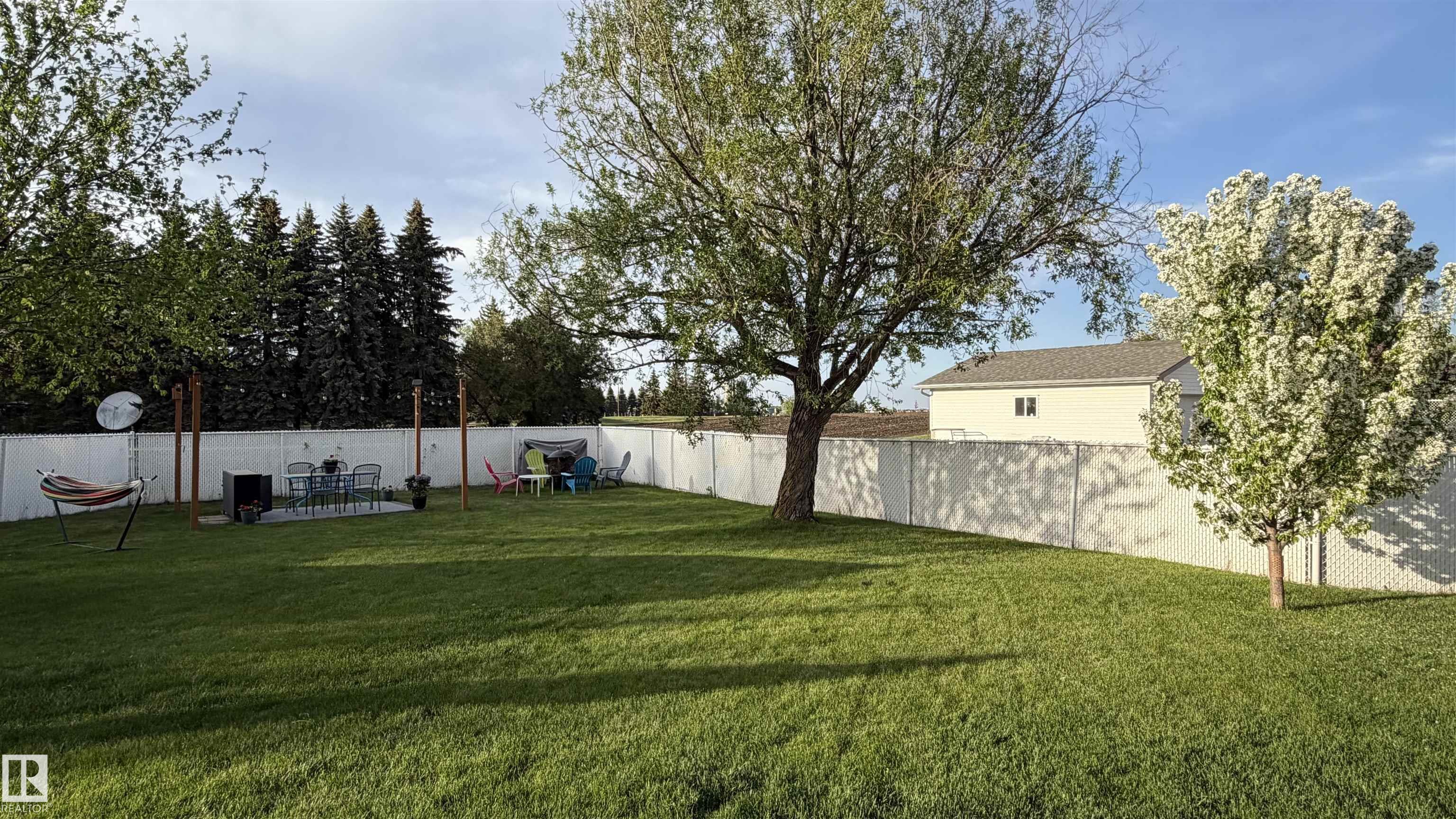 Photo 62 at 22 Harvest Bay, High Park, Stony Plain