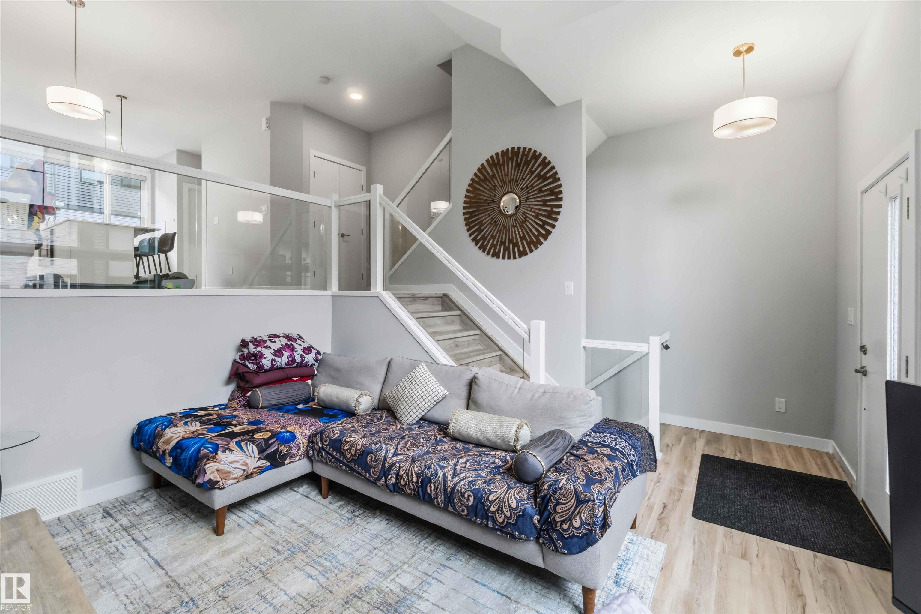 Photo 22 at 33 - 1729 Keene Crescent SW, Keswick, Edmonton