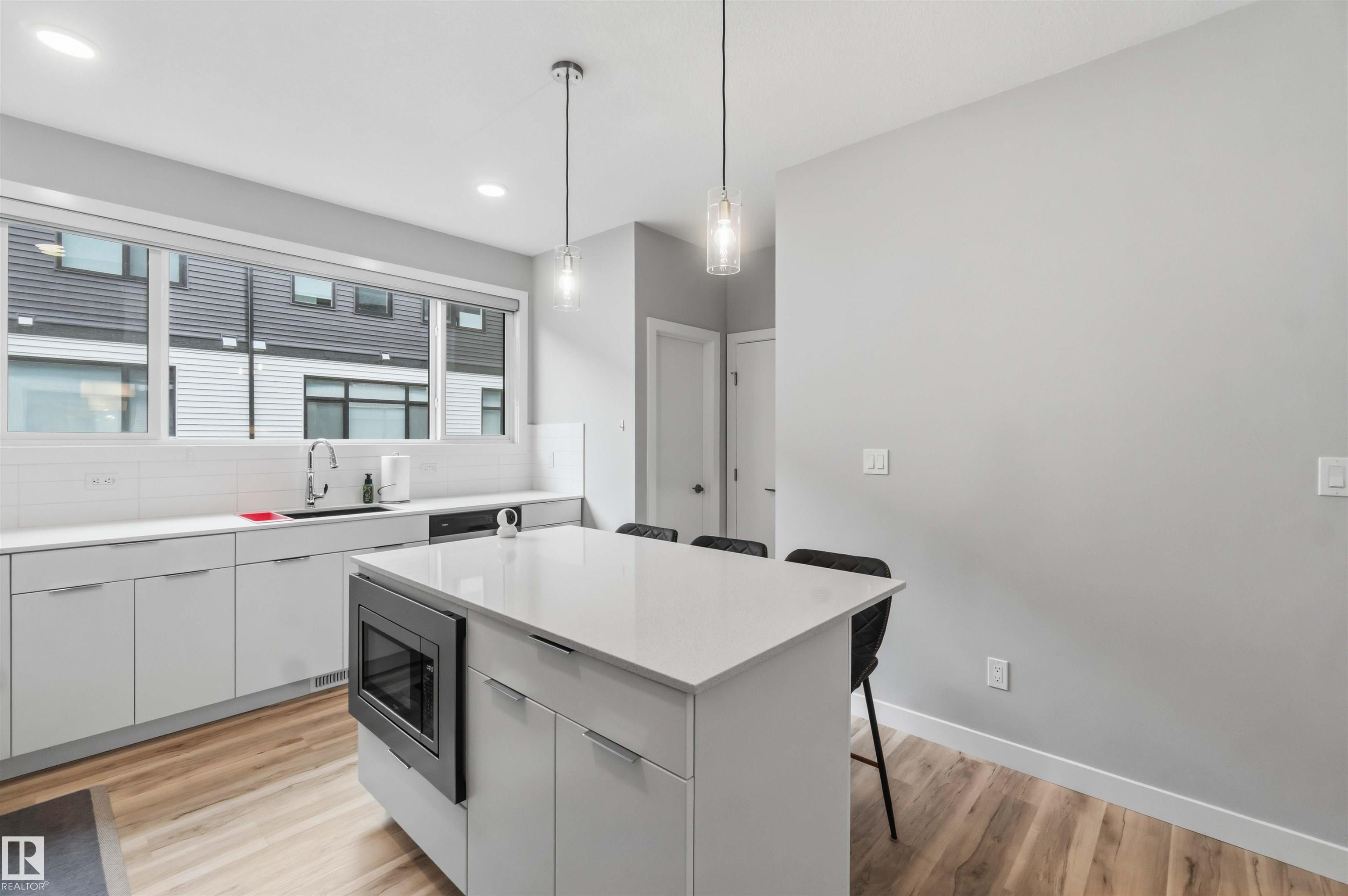 Photo 30 at 33 - 1729 Keene Crescent SW, Keswick, Edmonton