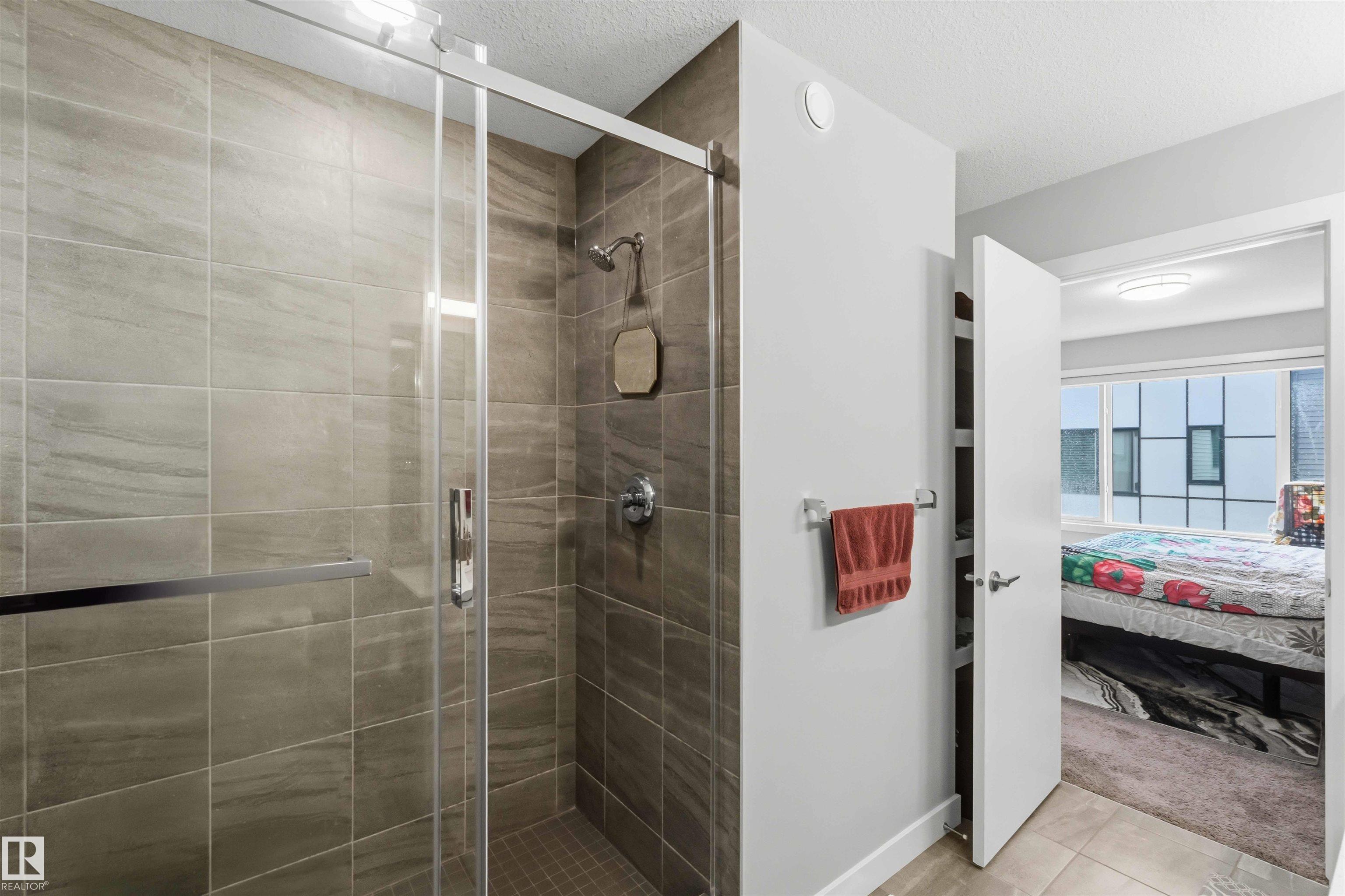 Photo 49 at 33 - 1729 Keene Crescent SW, Keswick, Edmonton