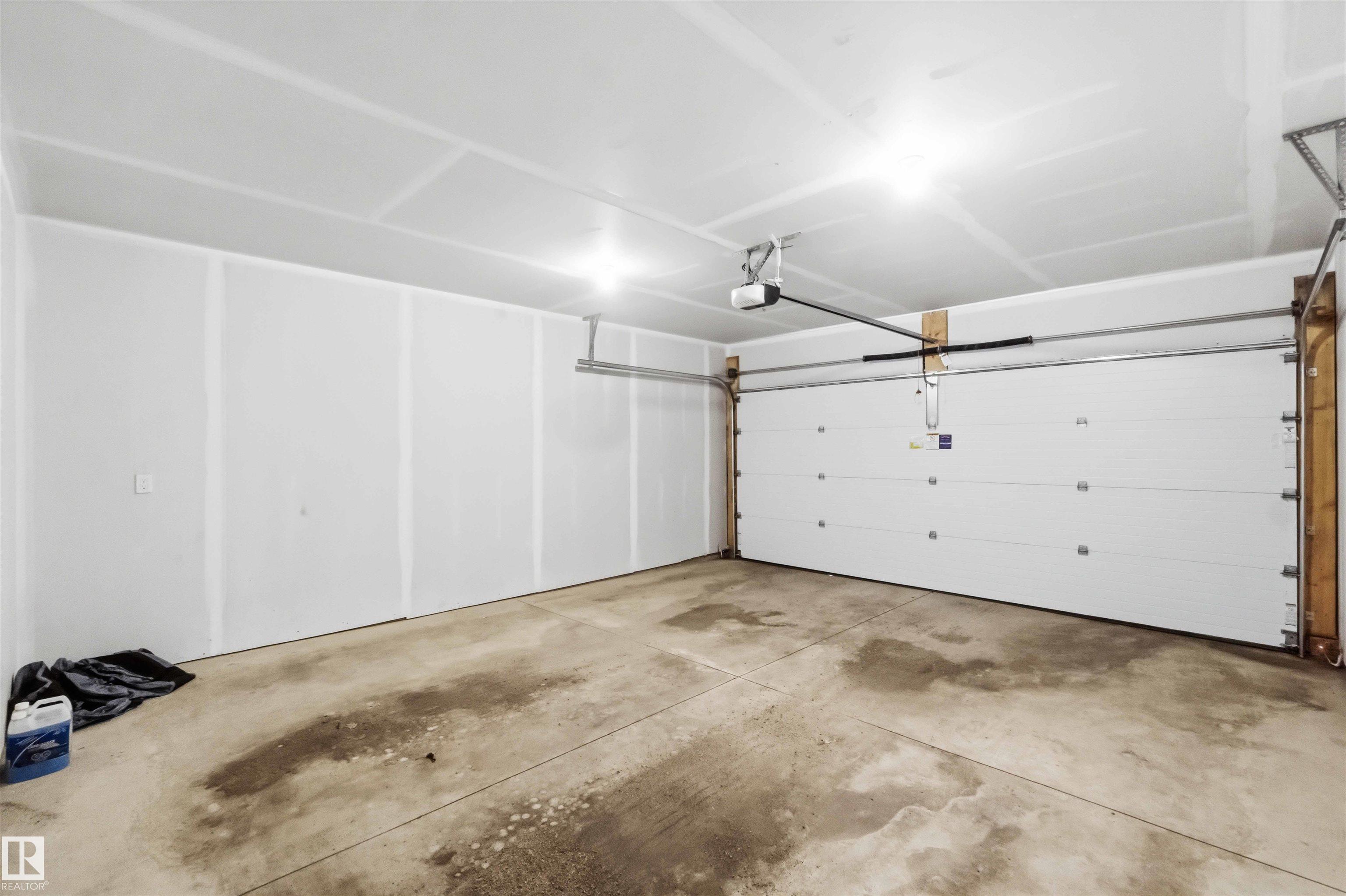 Photo 59 at 33 - 1729 Keene Crescent SW, Keswick, Edmonton