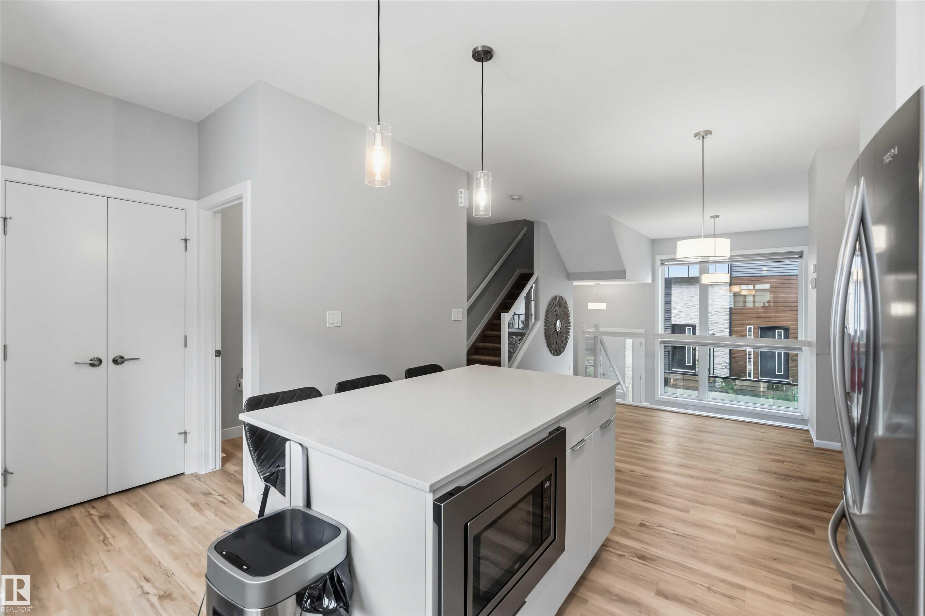 Photo 9 at 33 - 1729 Keene Crescent SW, Keswick, Edmonton
