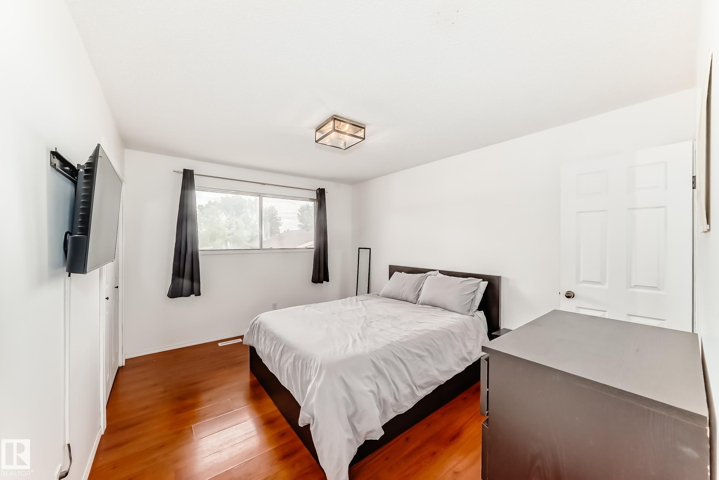 Photo 25 at 3909 39 Avenue, South Park, Leduc