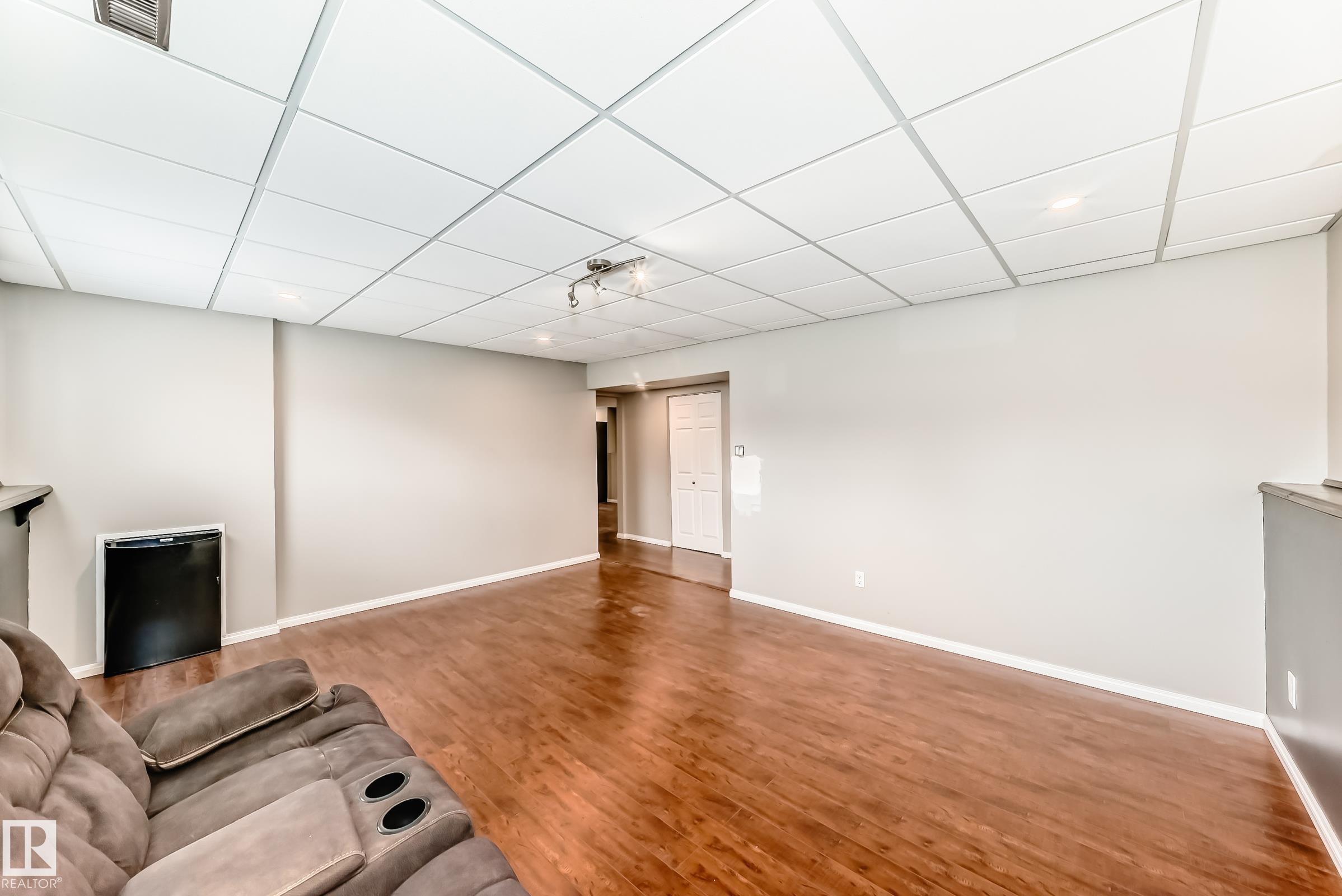Photo 41 at 3909 39 Avenue, South Park, Leduc