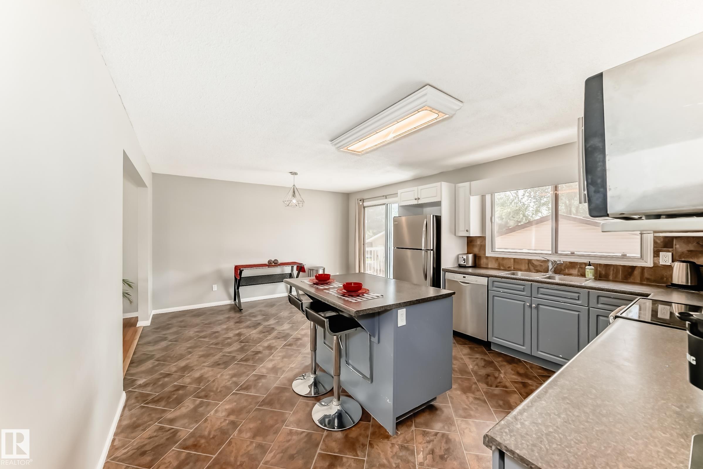 Photo 10 at 3909 39 Avenue, South Park, Leduc