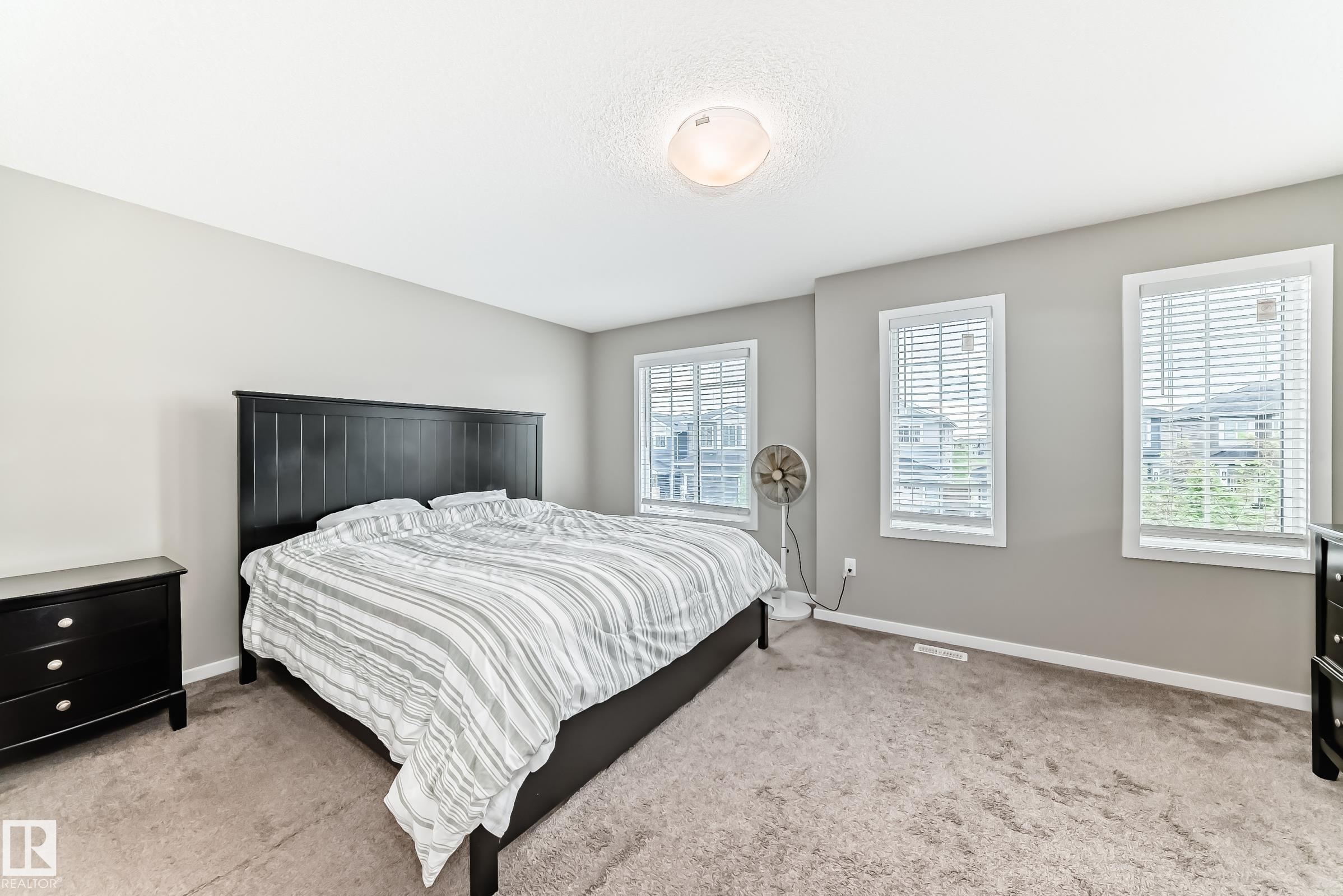 Photo 27 at 893 Ebbers Crescent NW, Ebbers, Edmonton