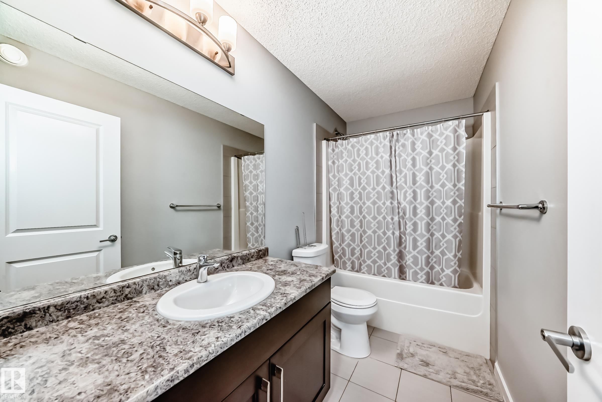 Photo 36 at 893 Ebbers Crescent NW, Ebbers, Edmonton