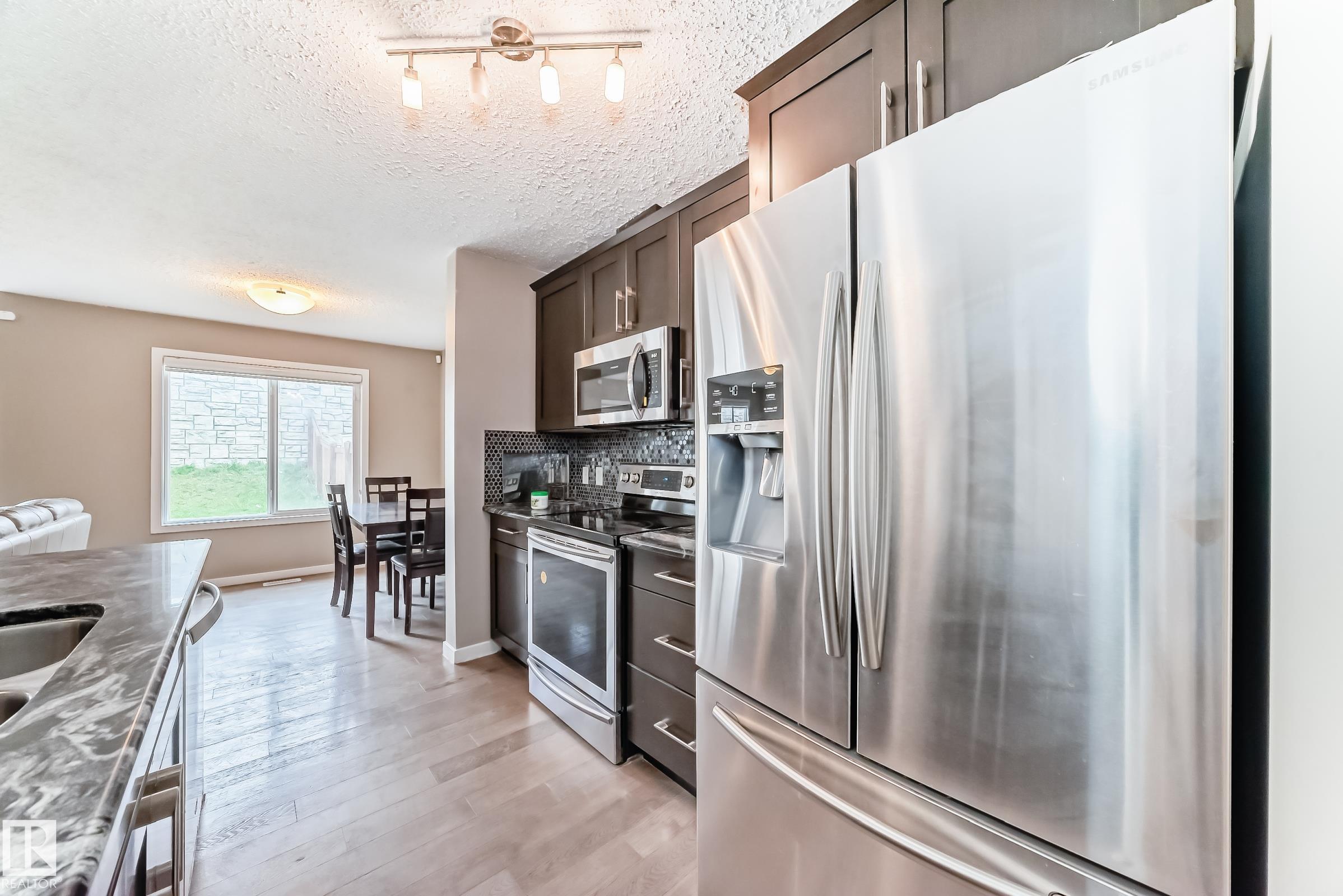Photo 7 at 893 Ebbers Crescent NW, Ebbers, Edmonton