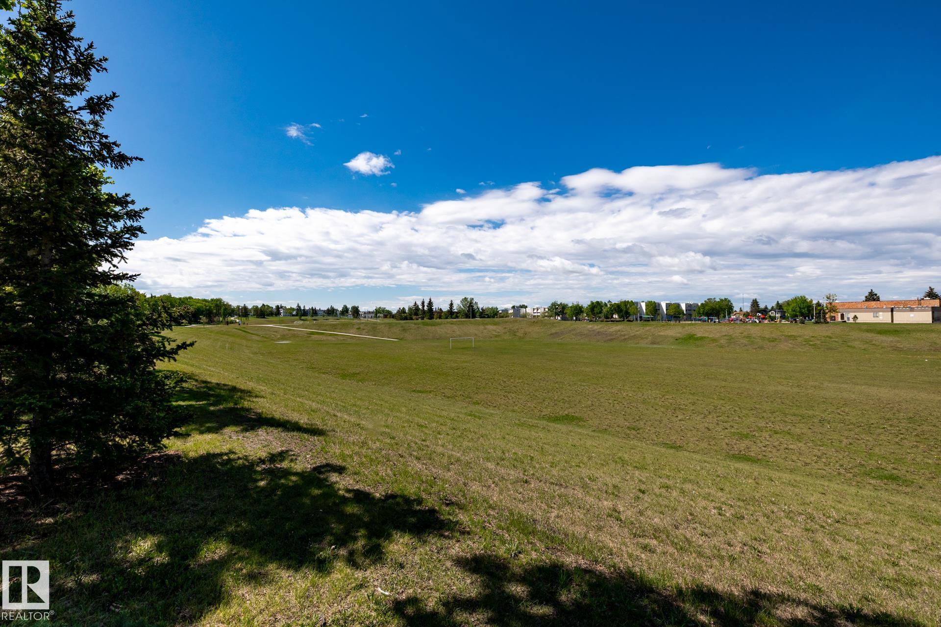Photo 64 at 4040 77 Street NW, Tweddle Place, Edmonton