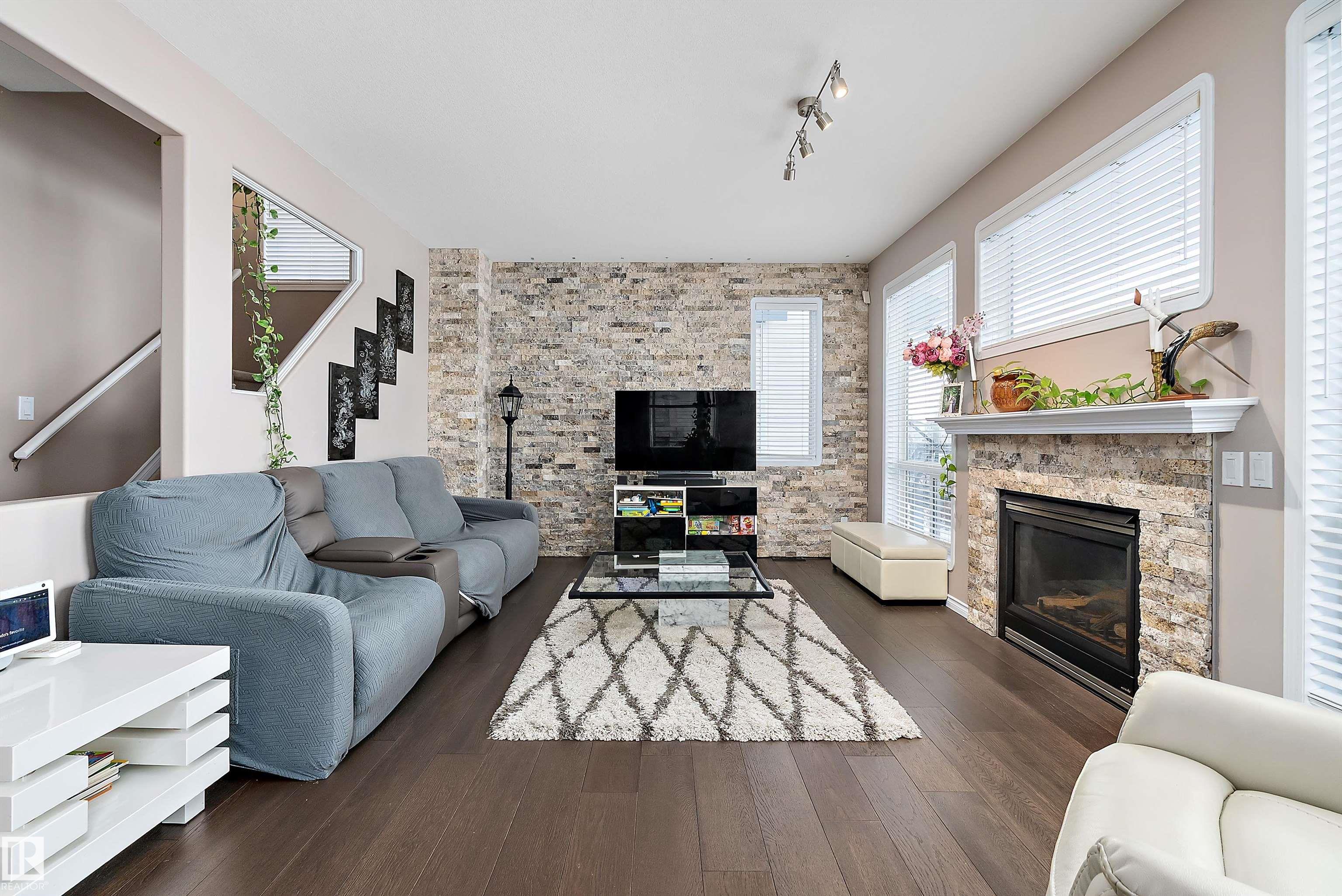 Photo 17 at 1105 Klarvatten Cove NW, Klarvatten, Edmonton