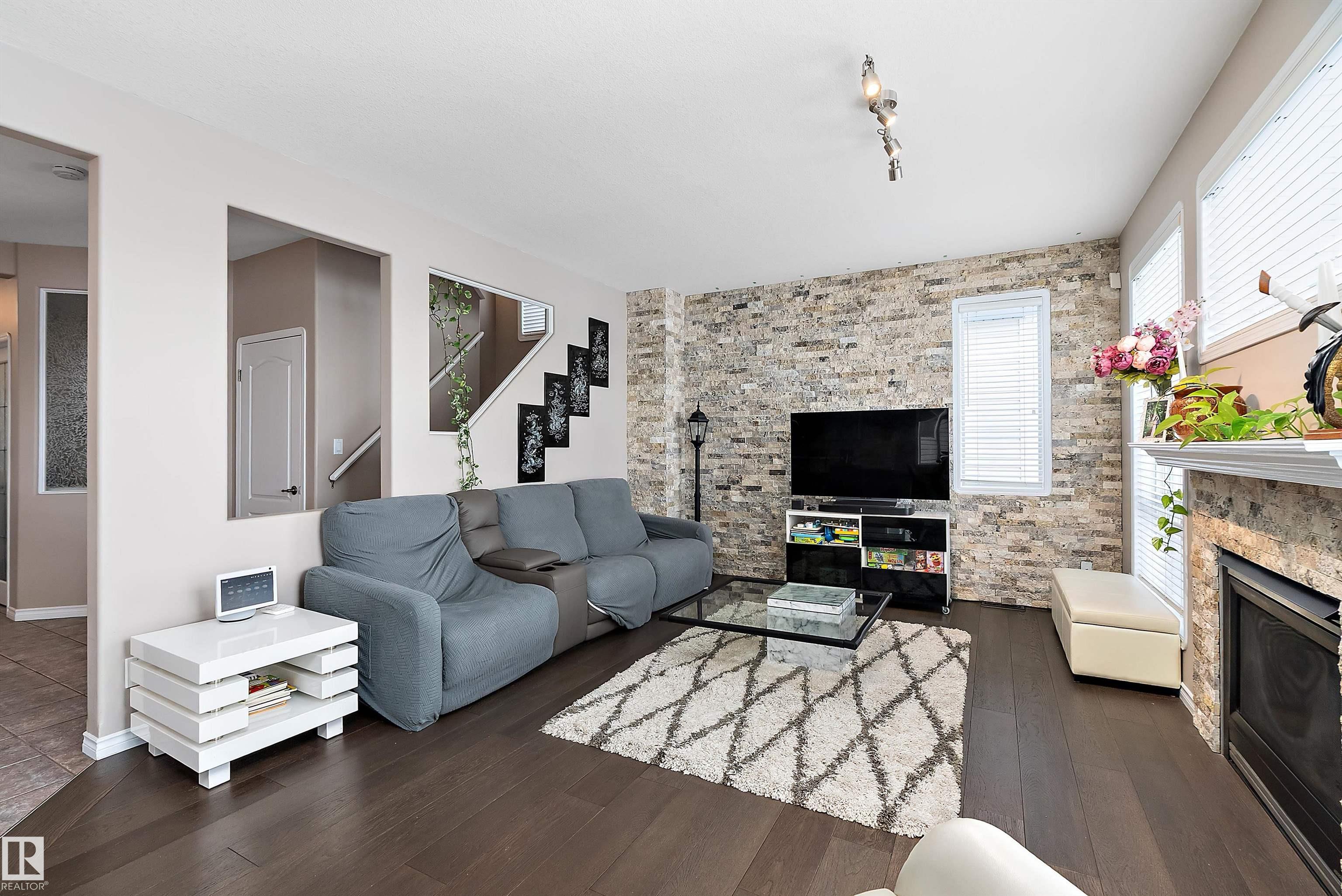 Photo 21 at 1105 Klarvatten Cove NW, Klarvatten, Edmonton